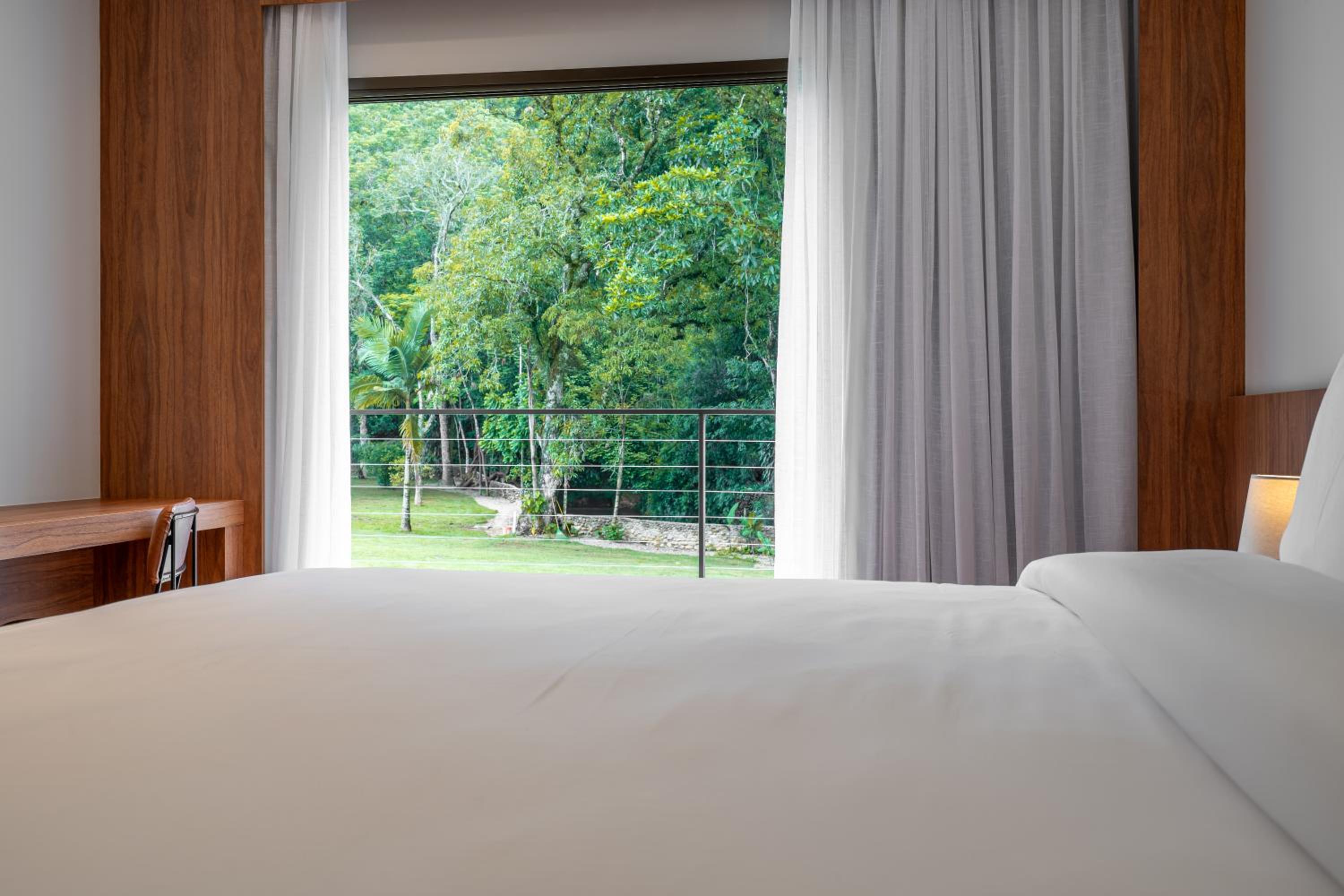 King Room with Balcony photo 3