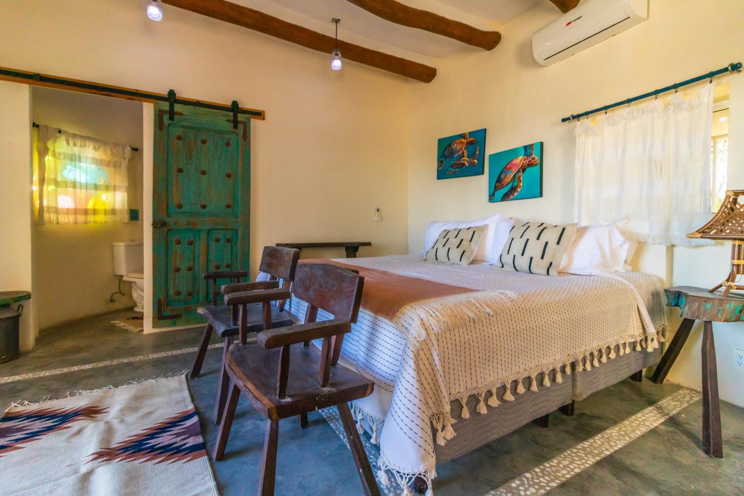 King Room with Sea View - Photo 6
