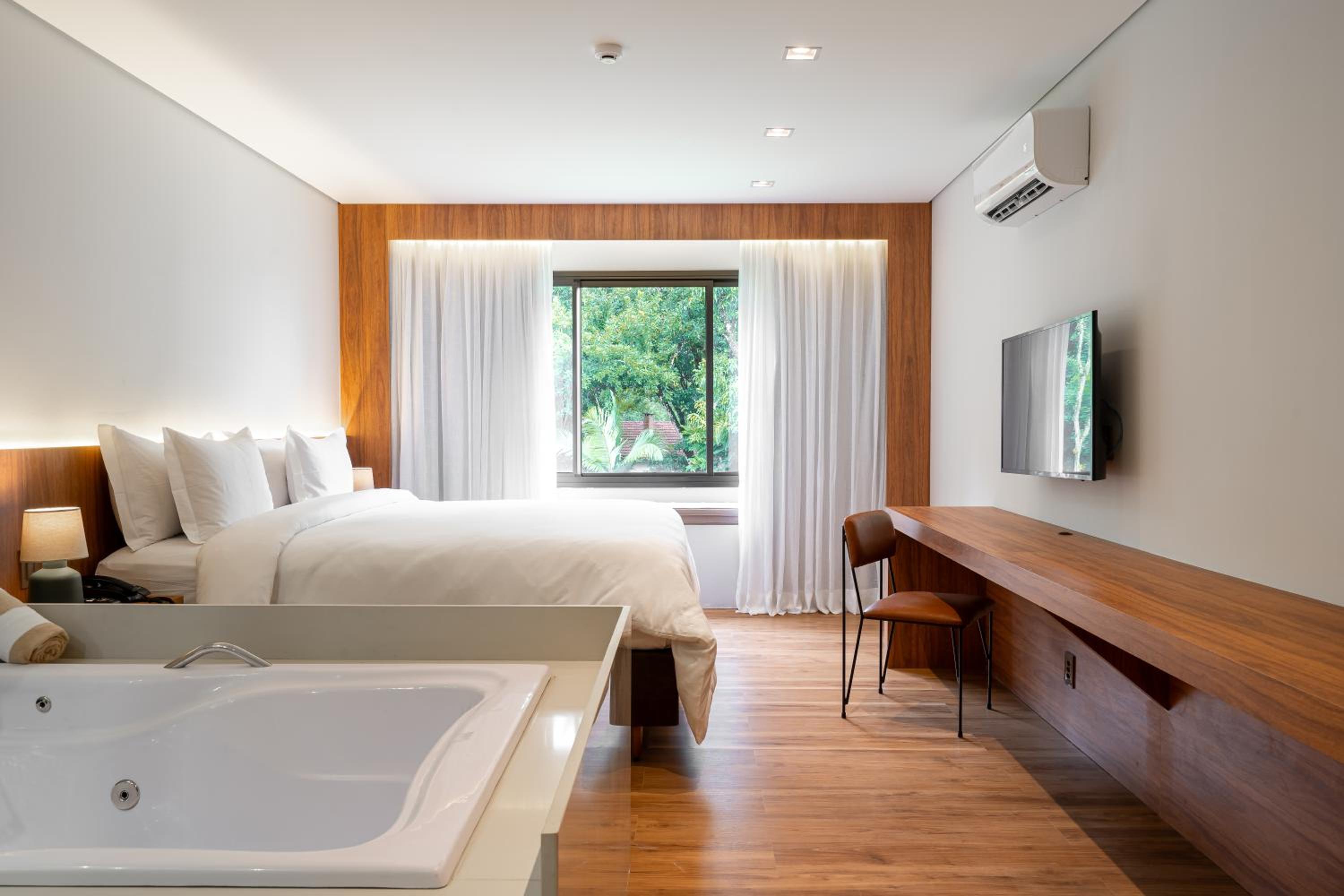 King Room with Spa Bath photo 3