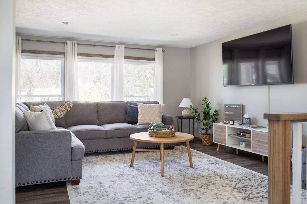 Four-Bedroom House photo 1