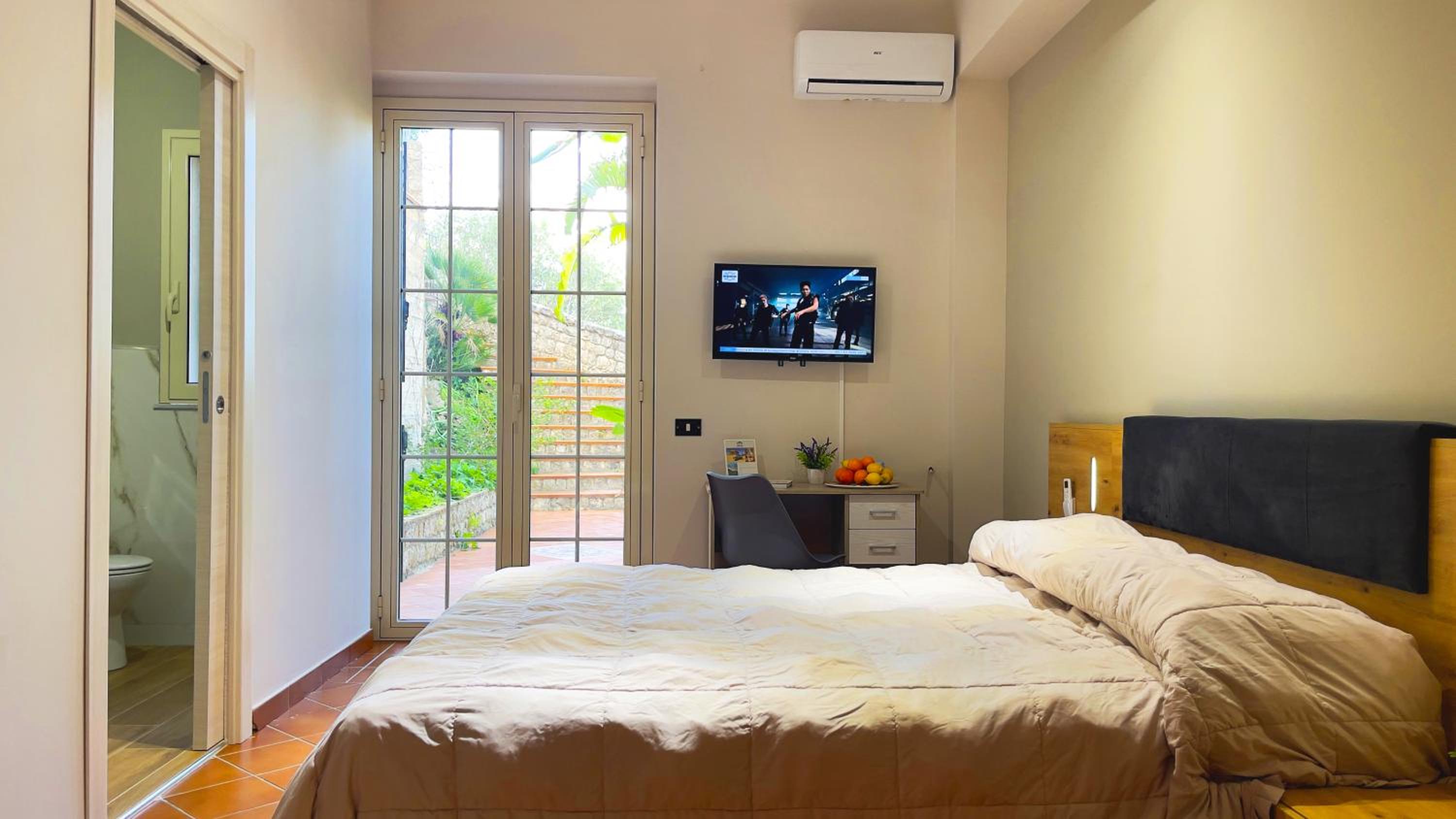Double Room with Terrace photo 2