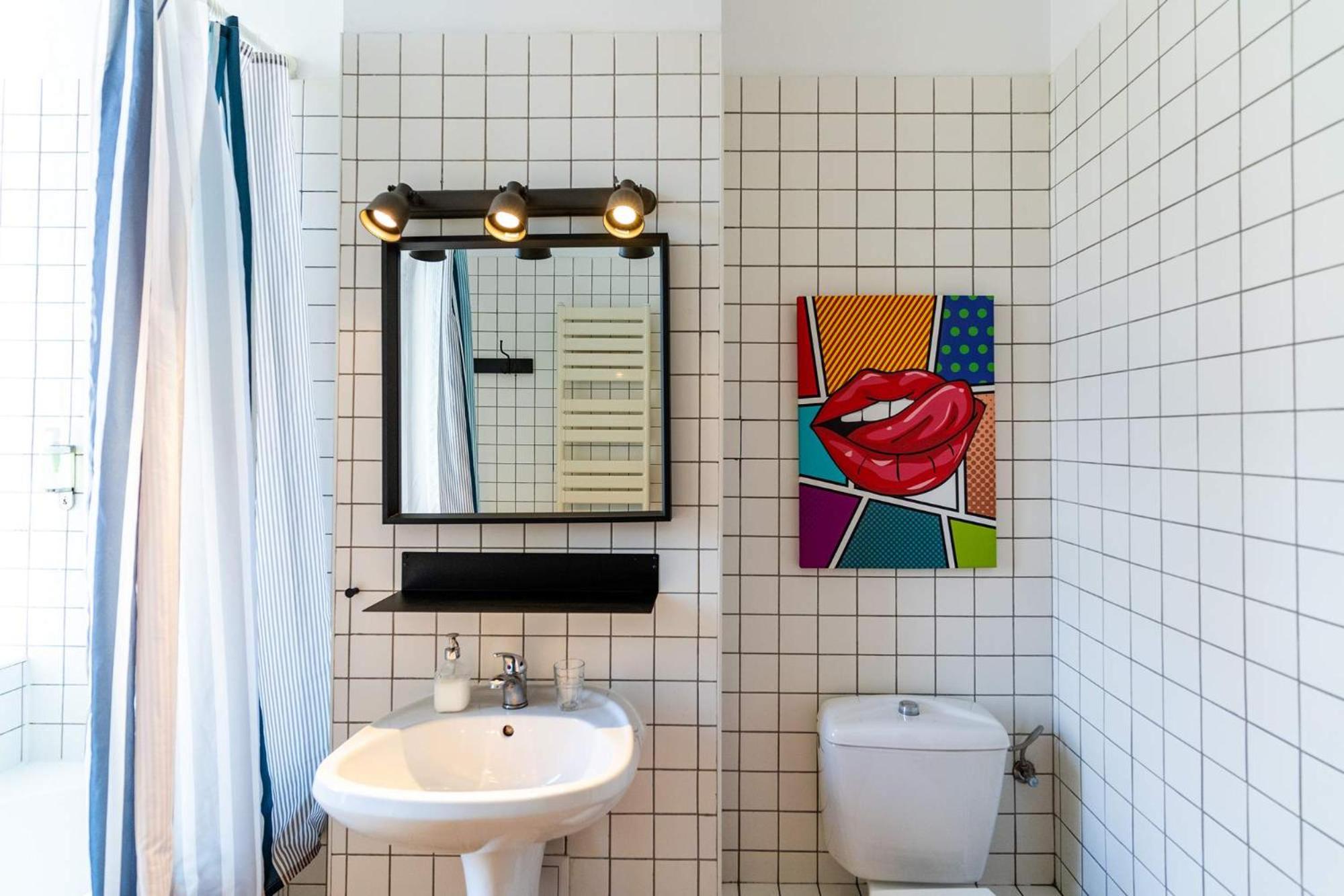 Two-Bedroom Apartment - Photo 7