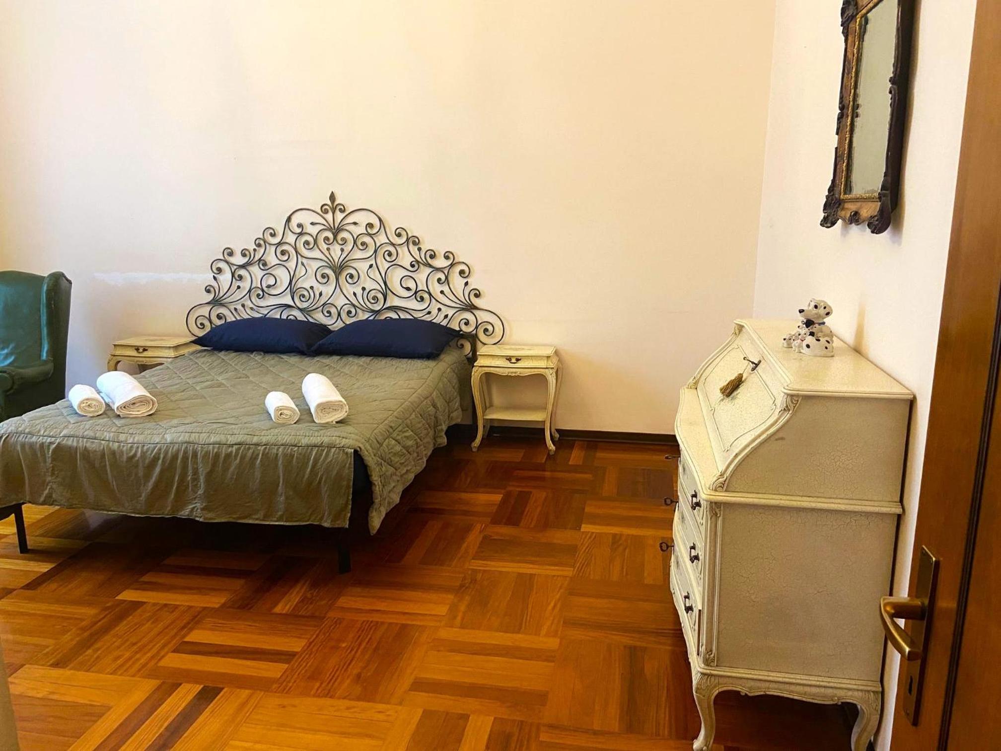Junior Suite with Balcony