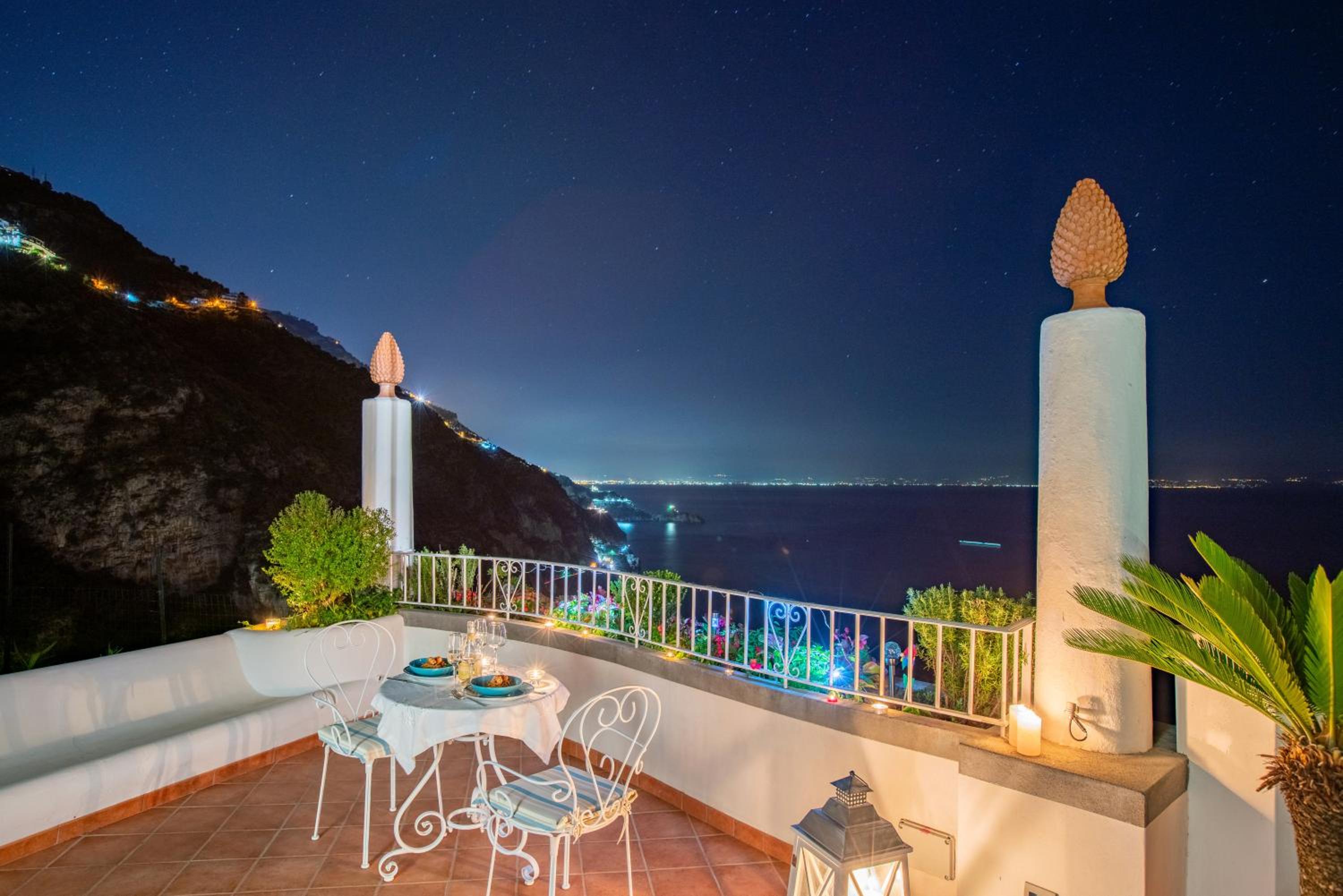 Villa With Sea View photo 3