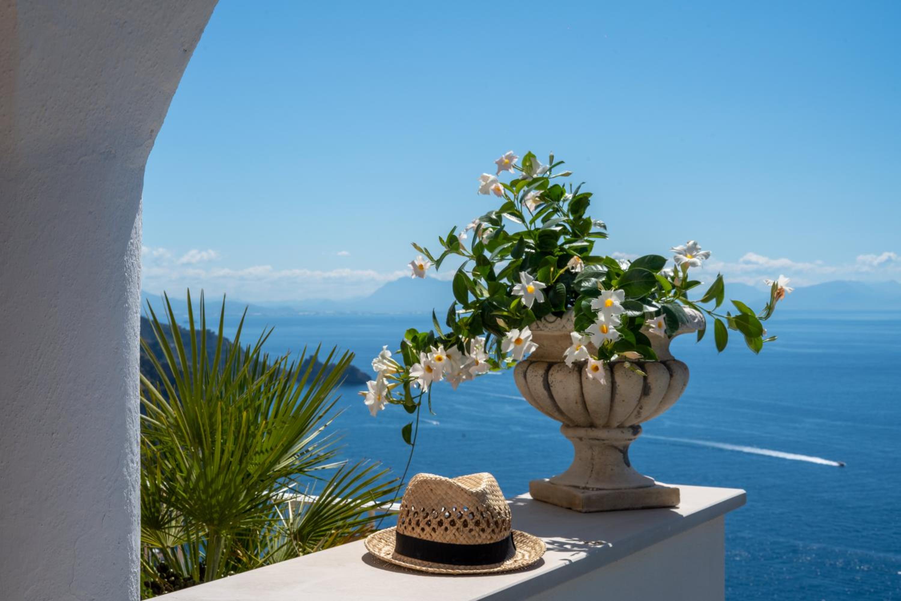 Villa With Sea View photo 2
