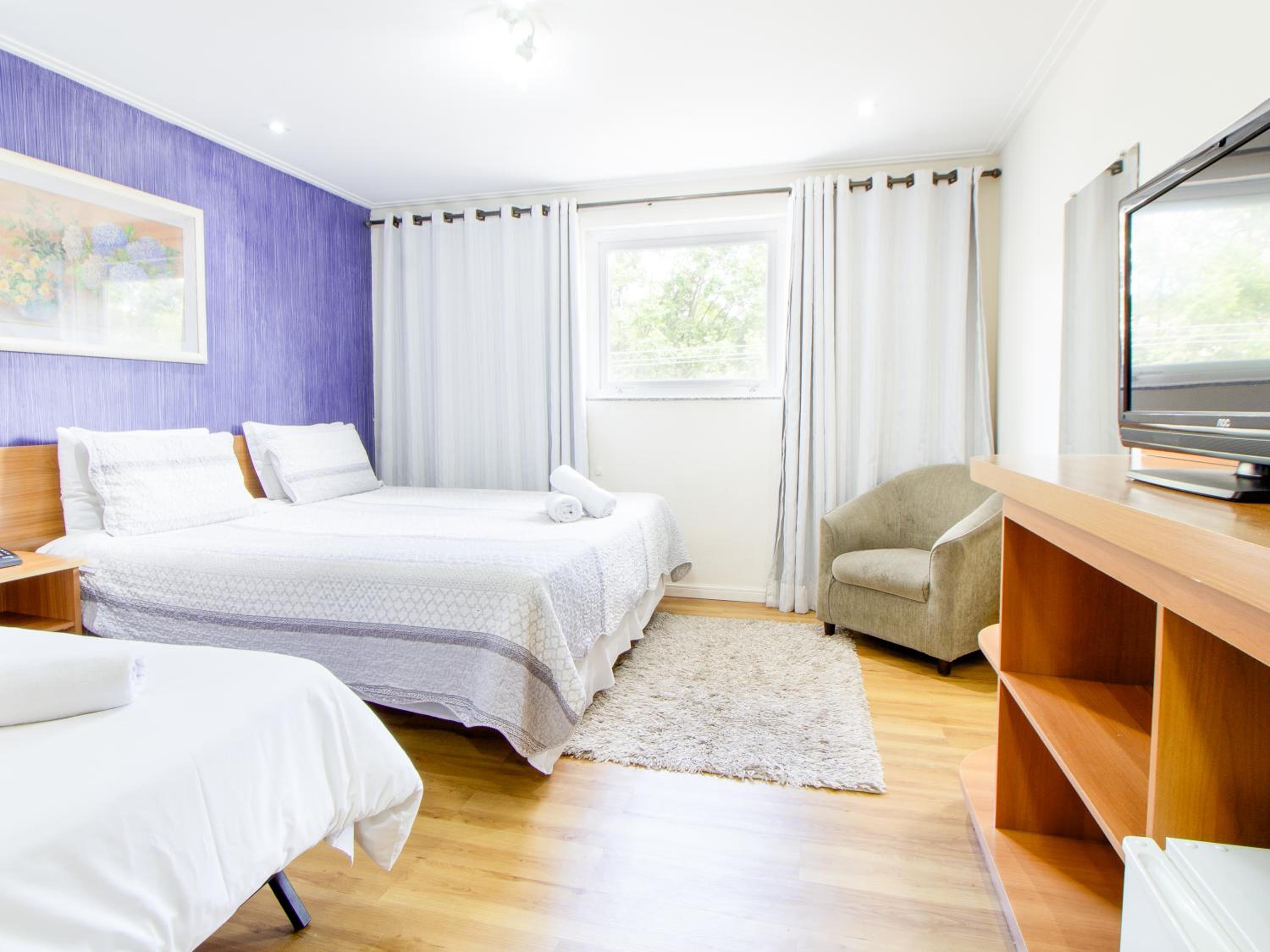 Classic Triple Room - Photo 2