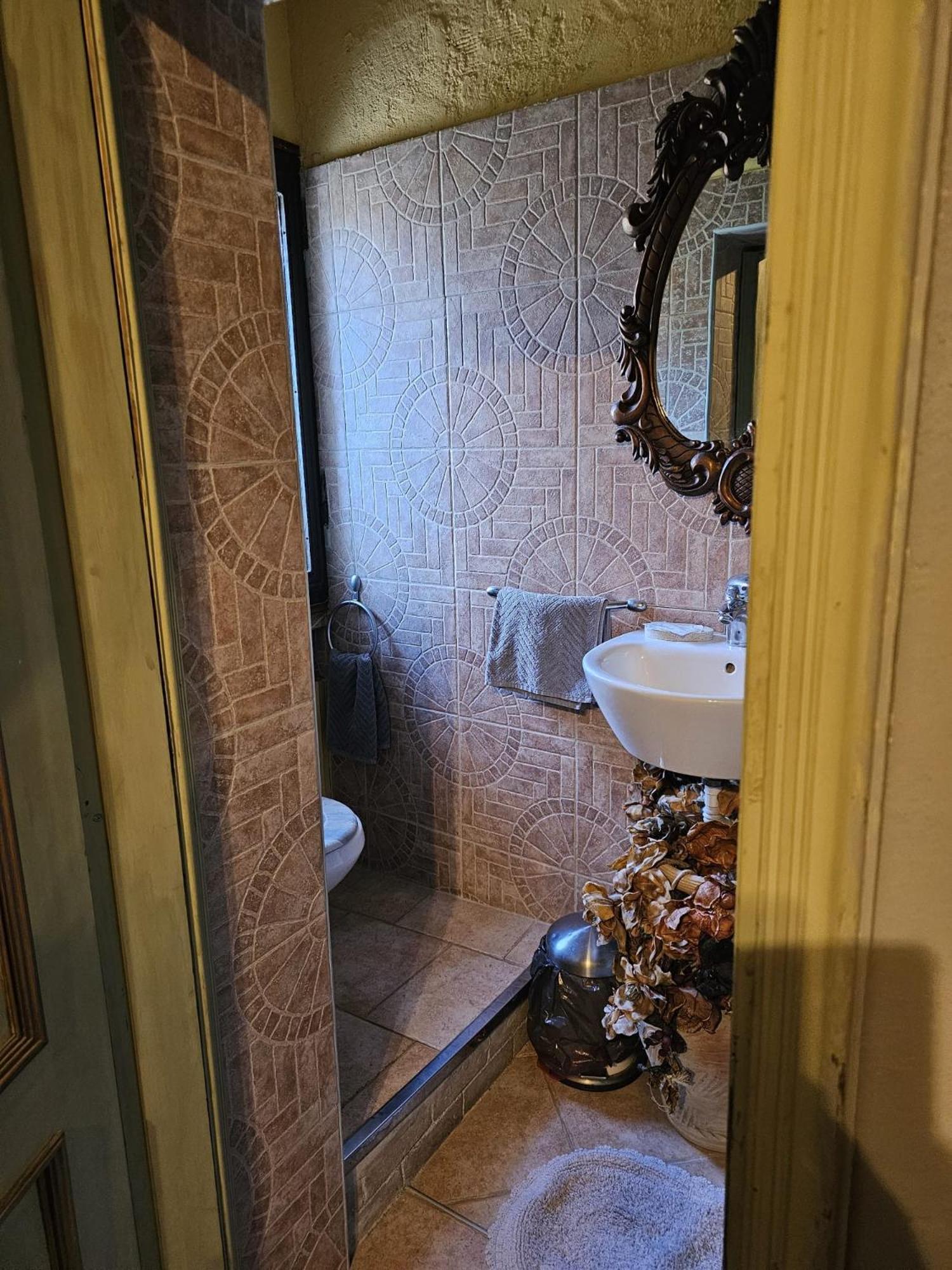 Deluxe Double or Twin Room with Balcony photo 3