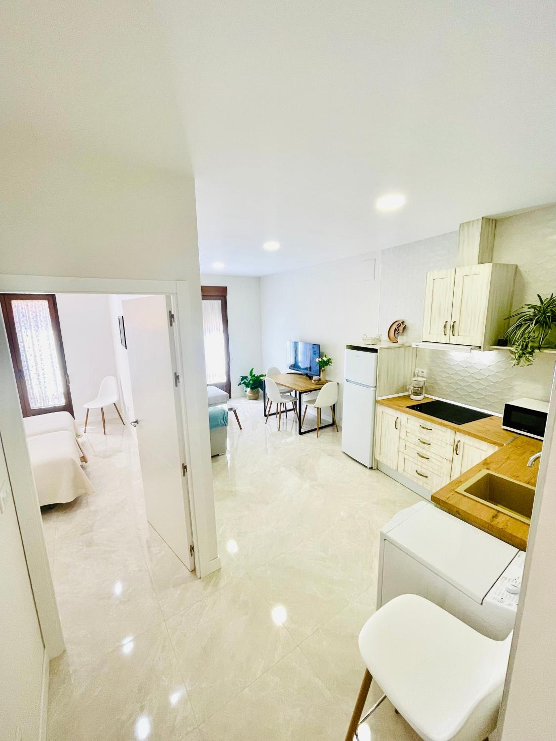 Superior Apartment photo 2