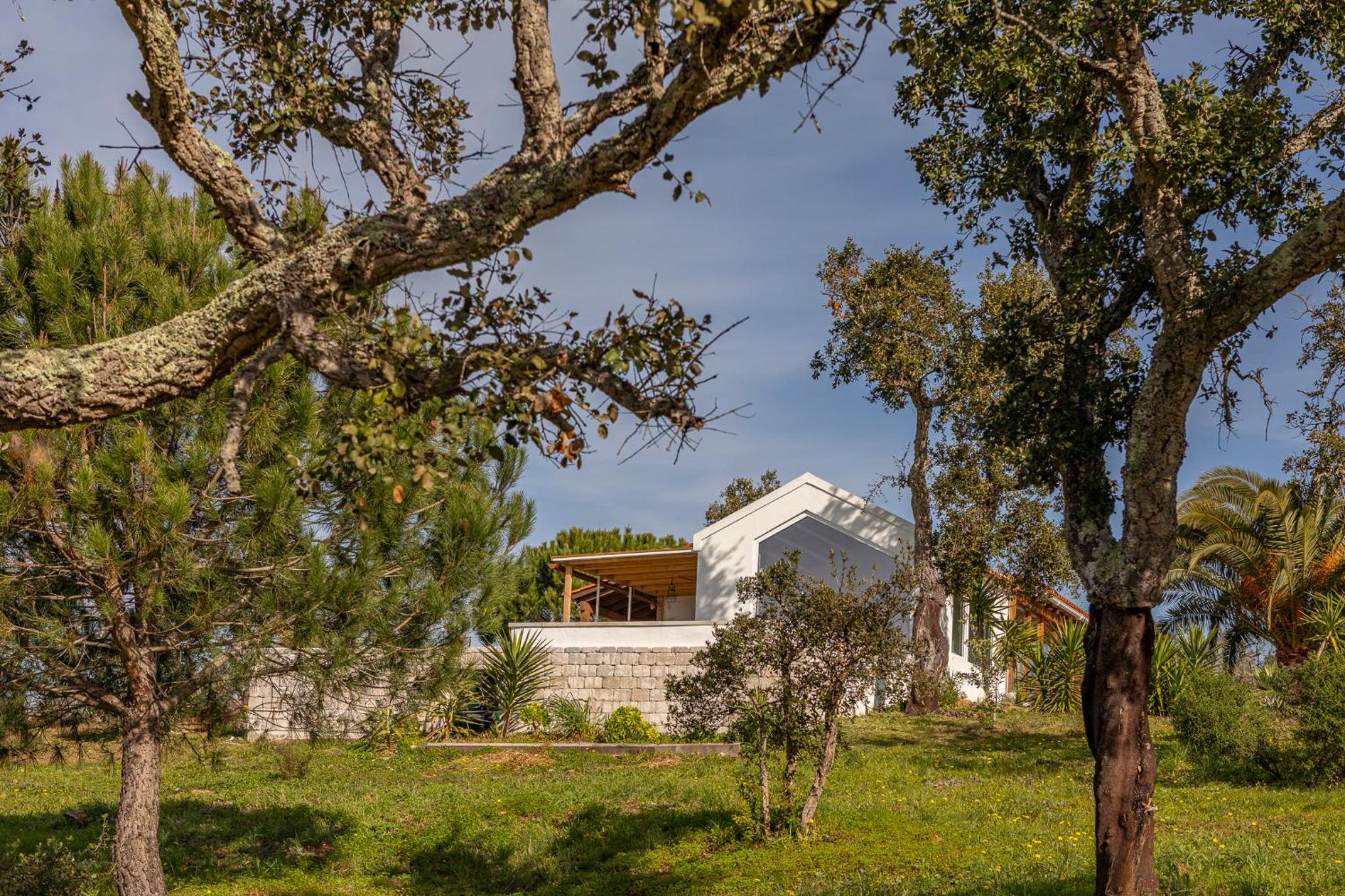 Villa photo 2