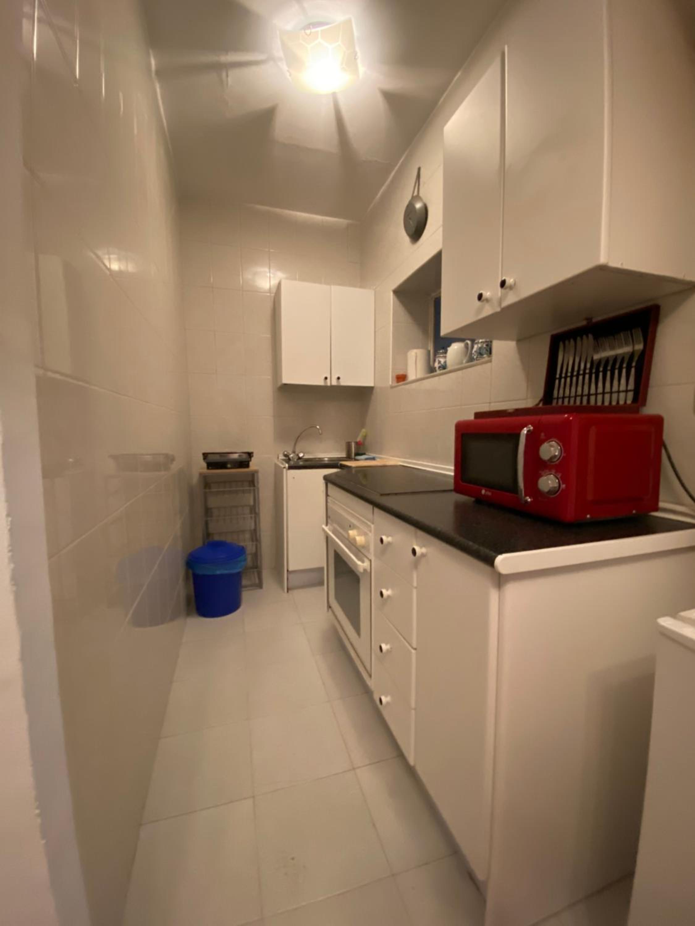 One-Bedroom Apartment - Photo 21