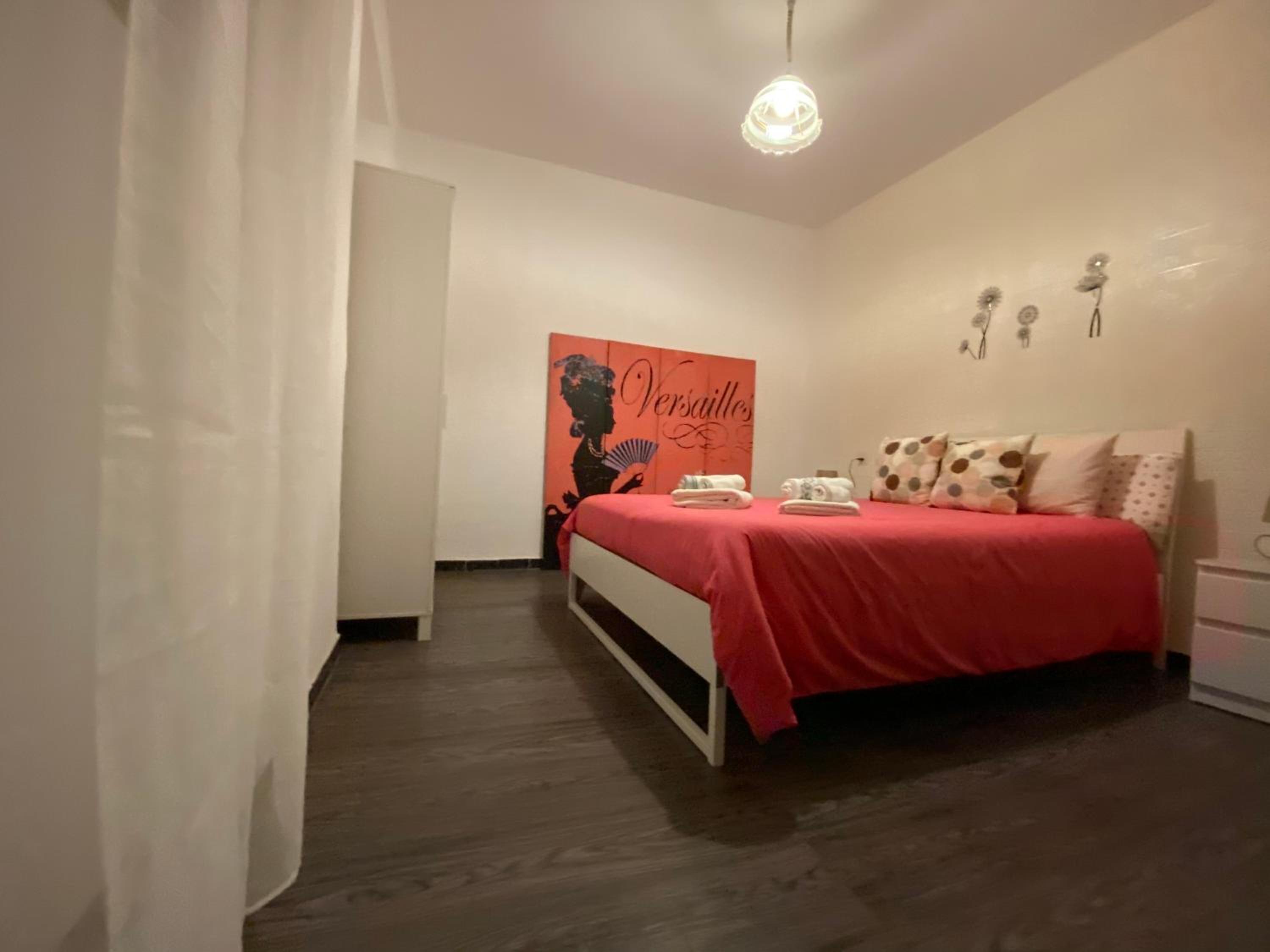 One-Bedroom Apartment - Photo 22