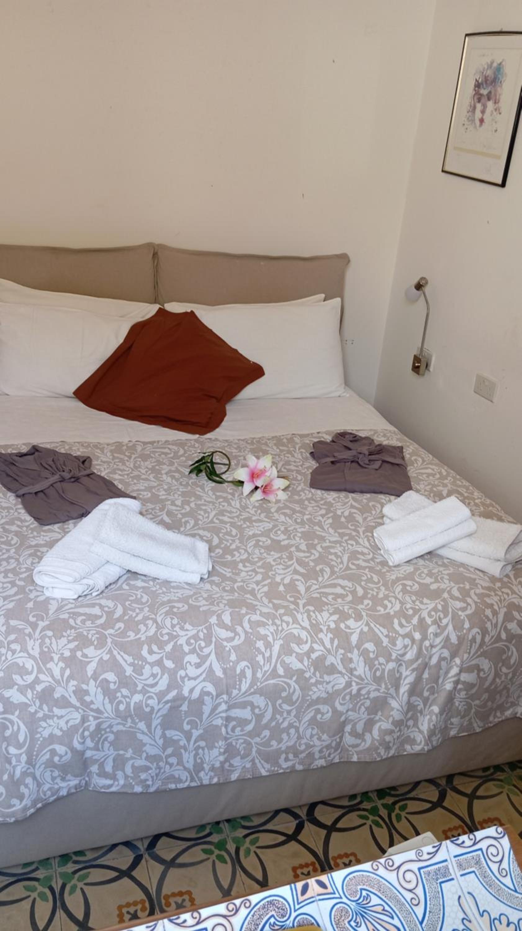 Deluxe King Room photo 2