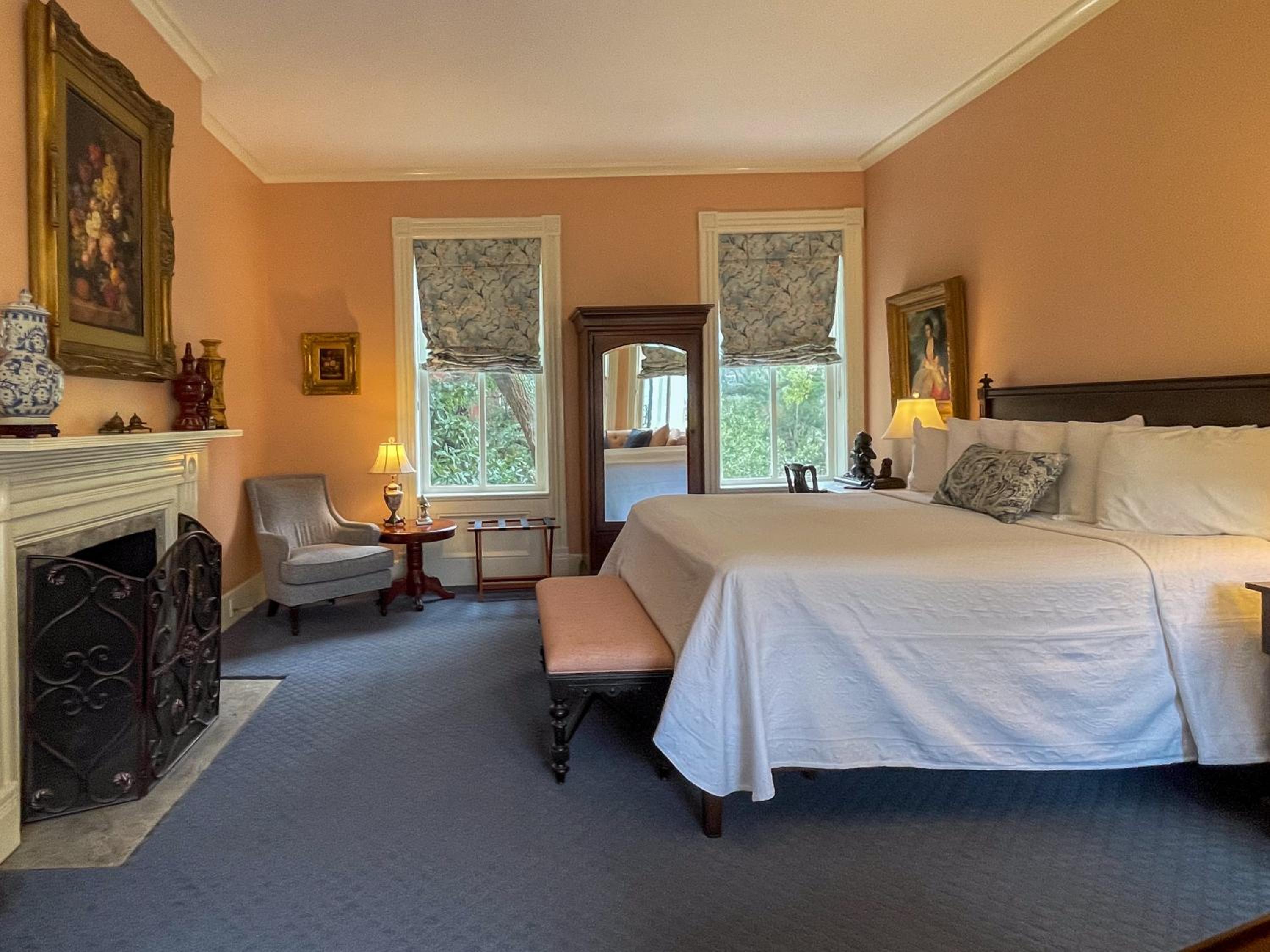 Superior King Room