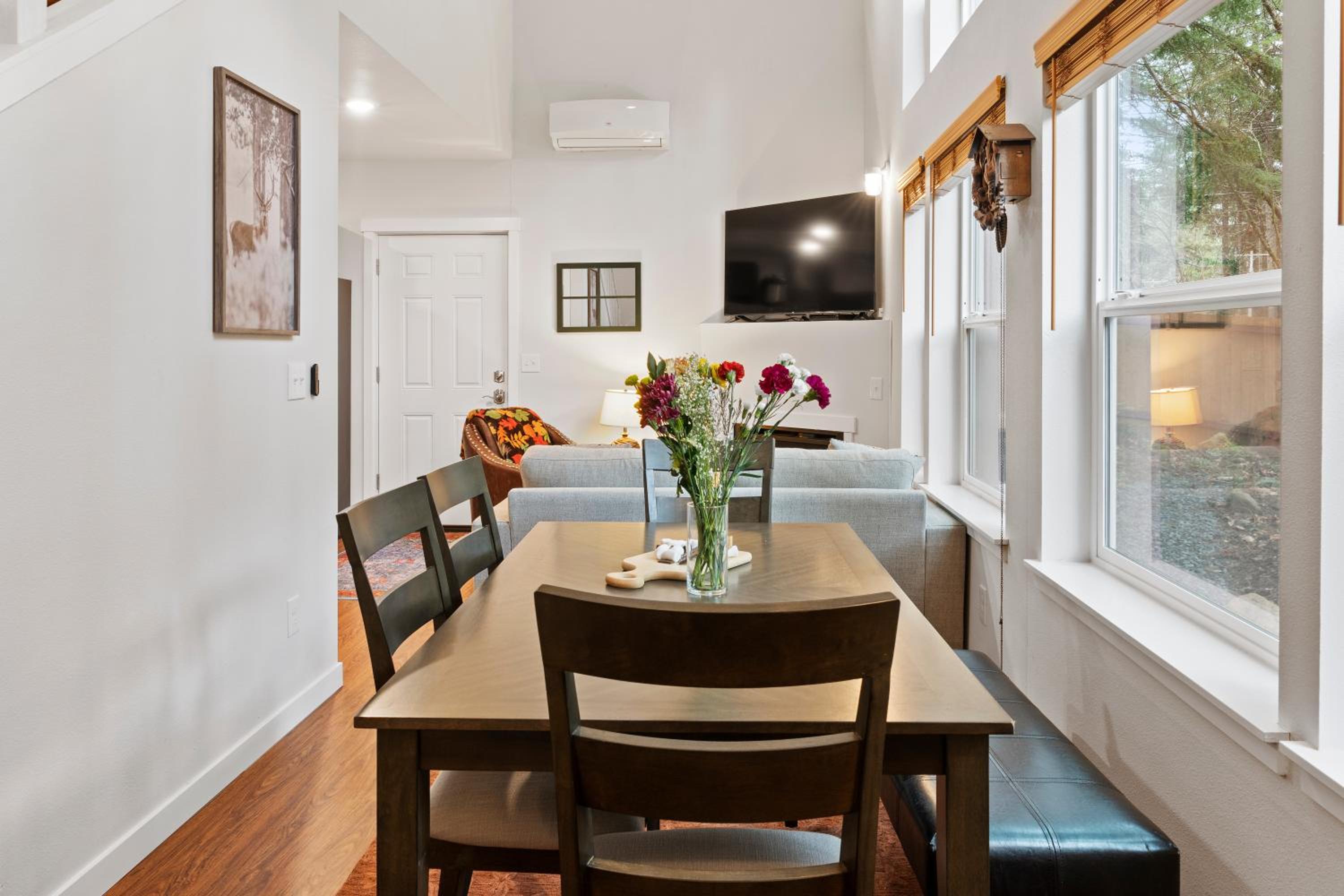 Two-Bedroom House photo 3