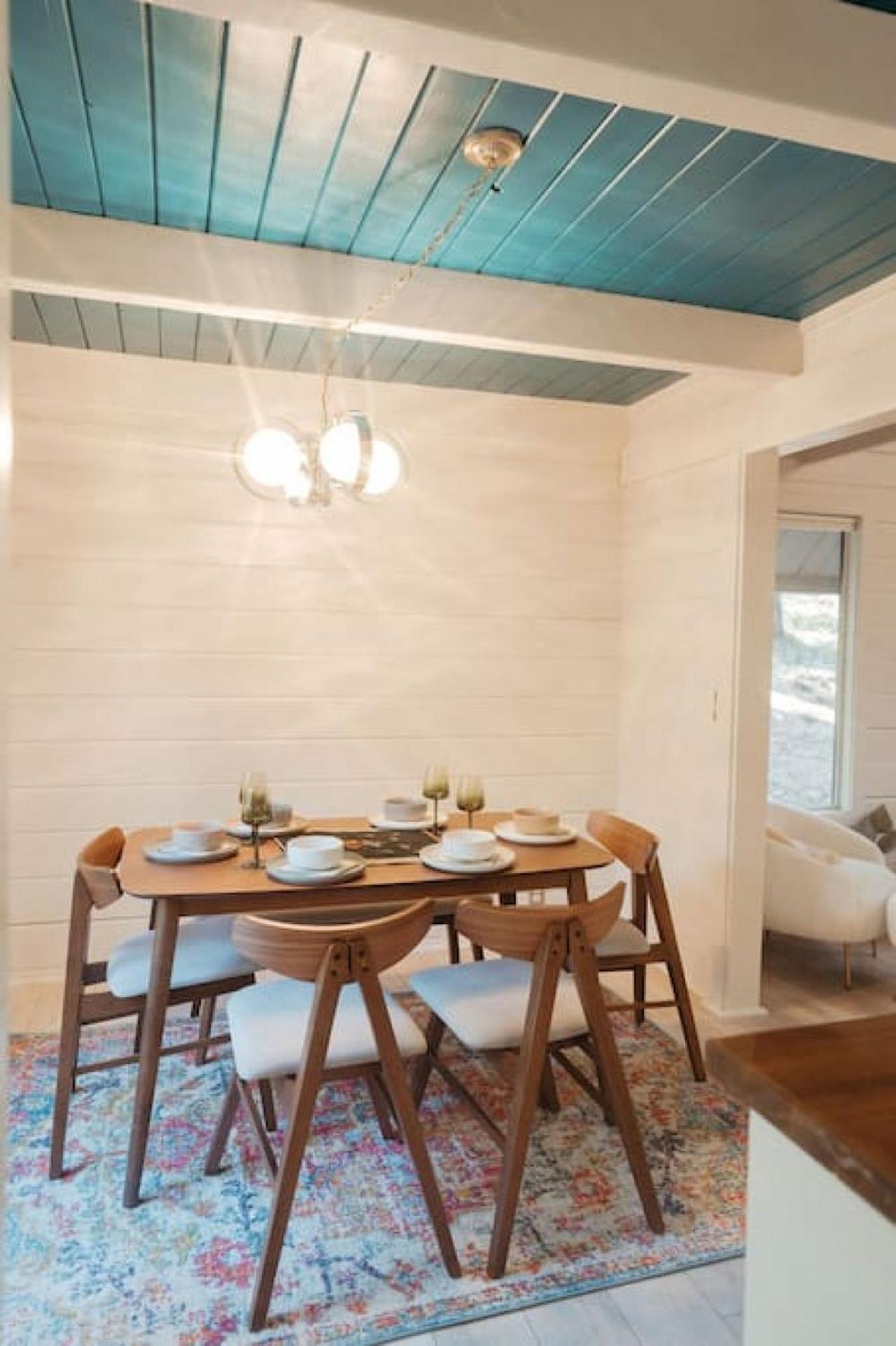 Four-Bedroom House photo 1