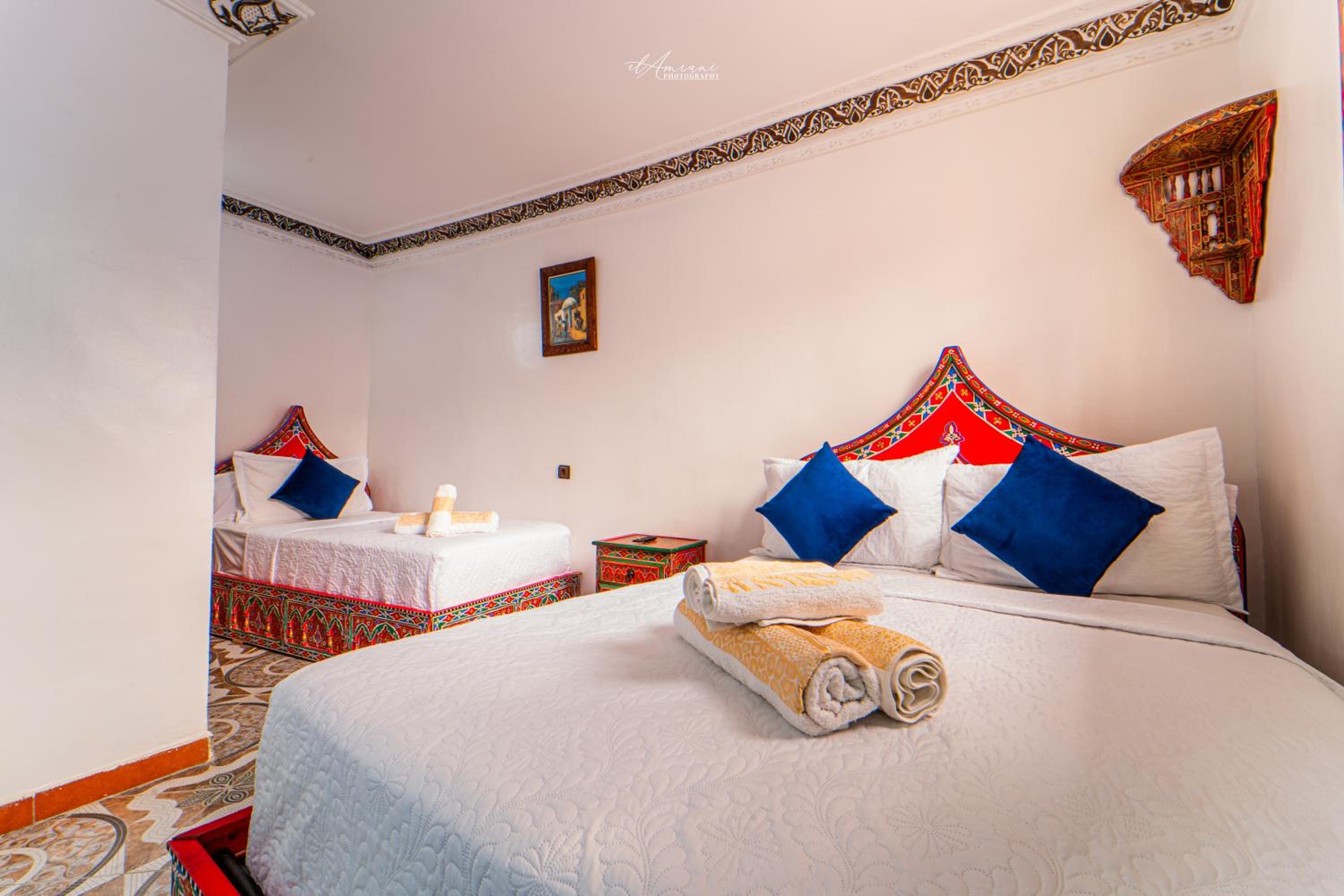 Standard Triple Room with Private Bathroom photo 1