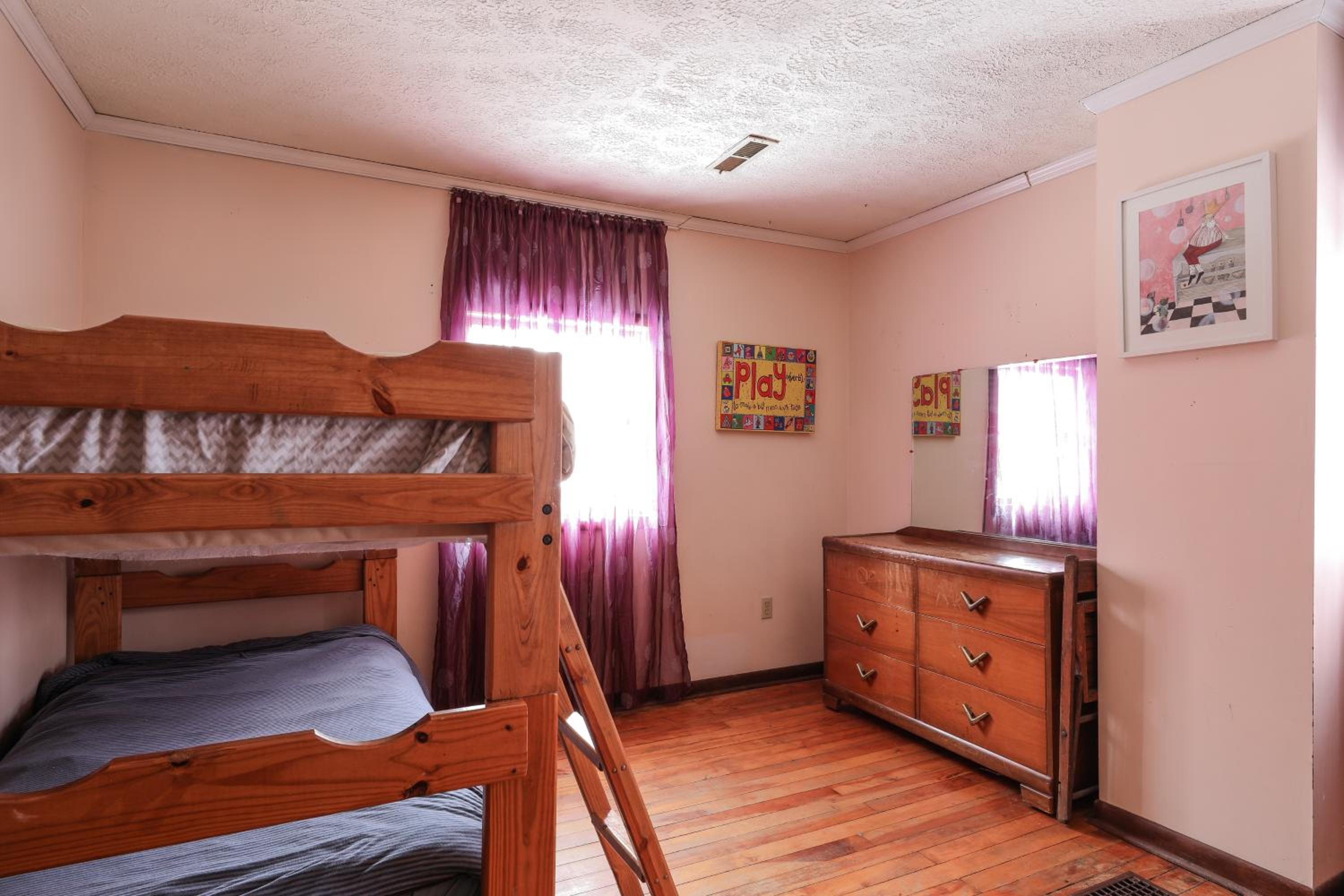 Three-Bedroom House photo 1