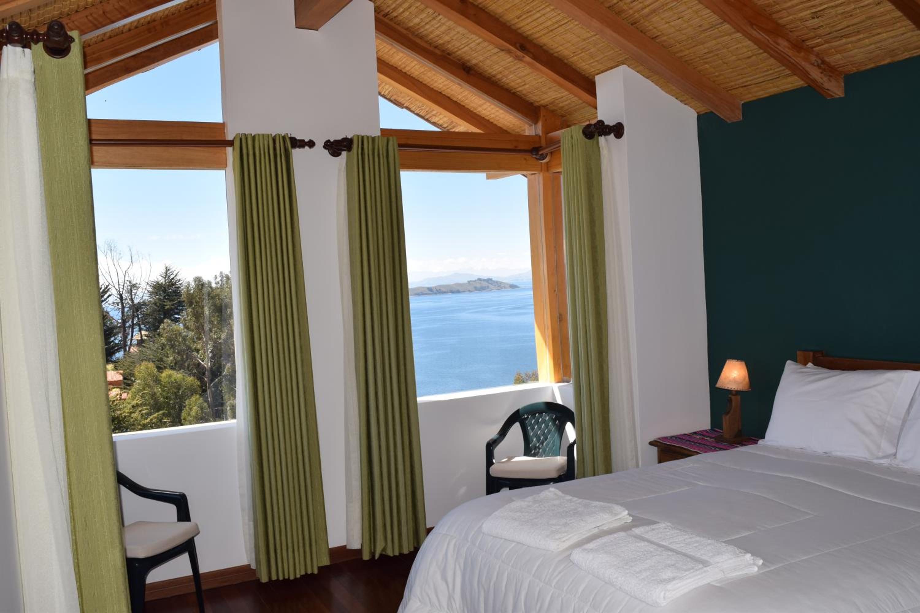 King Room with Lake View photo 3