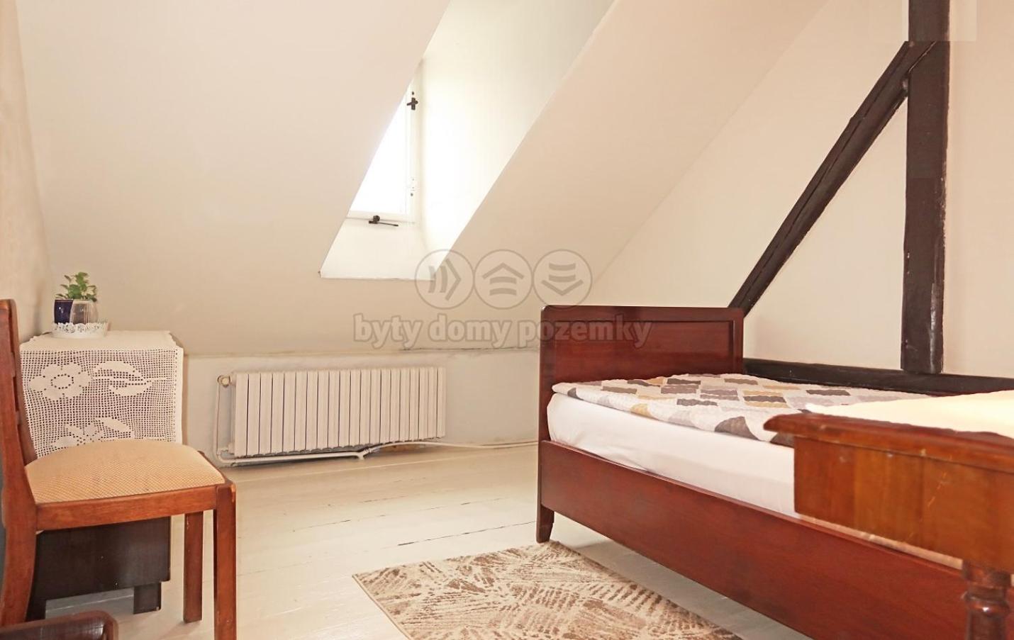 Small Single Room photo 3
