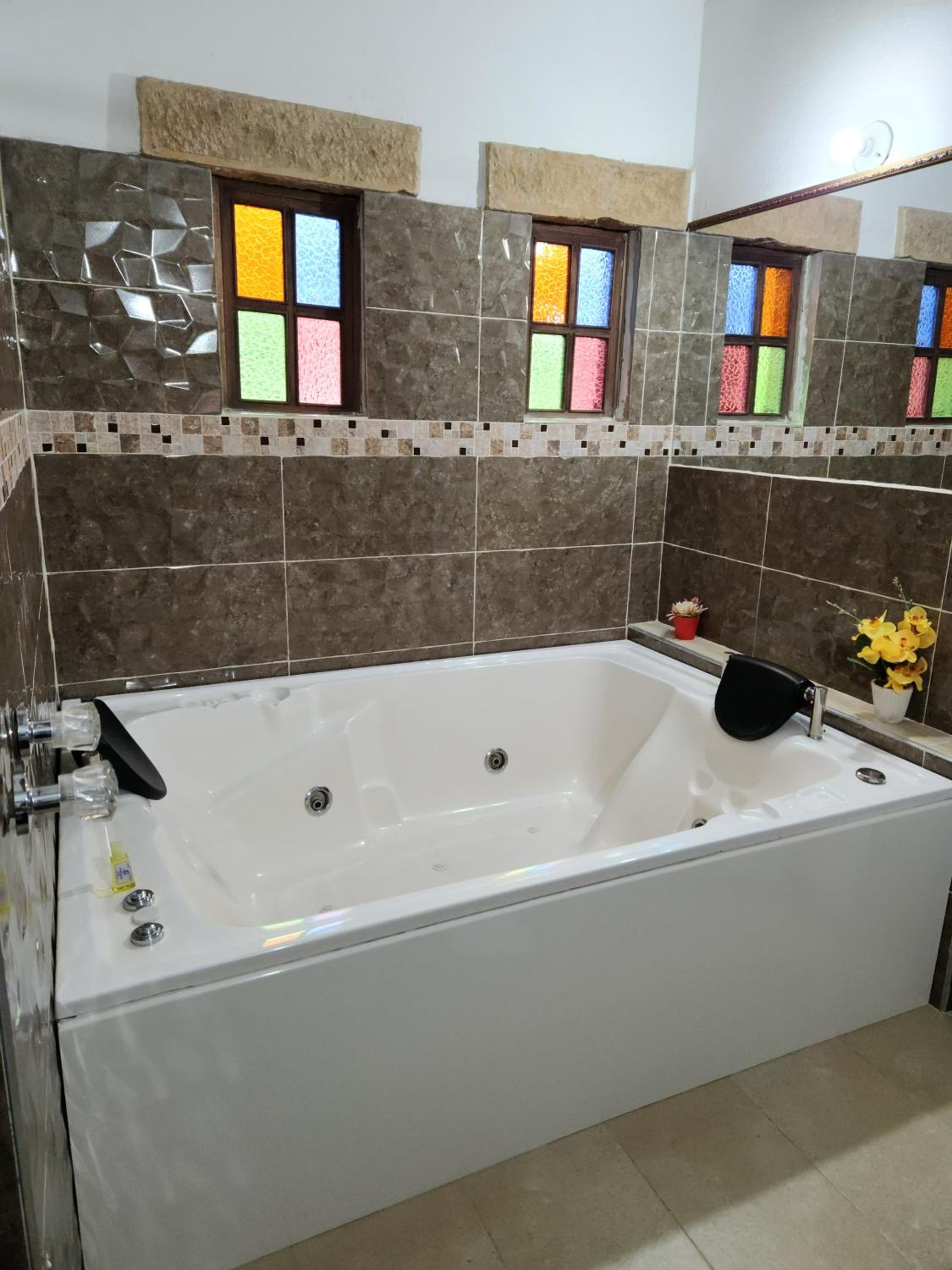 Deluxe Double Room with Bath photo 2