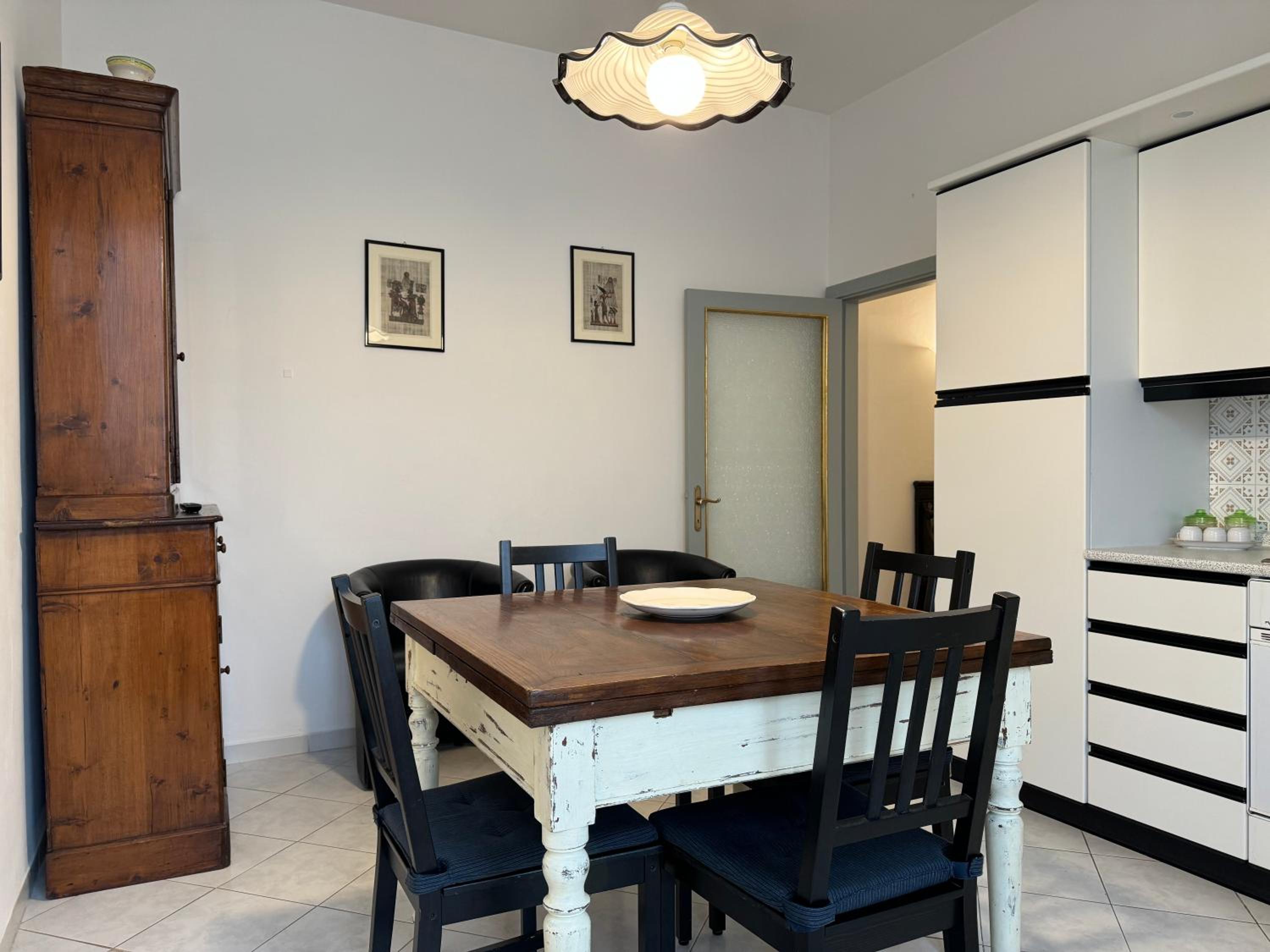 Two-Bedroom Apartment - Photo 27