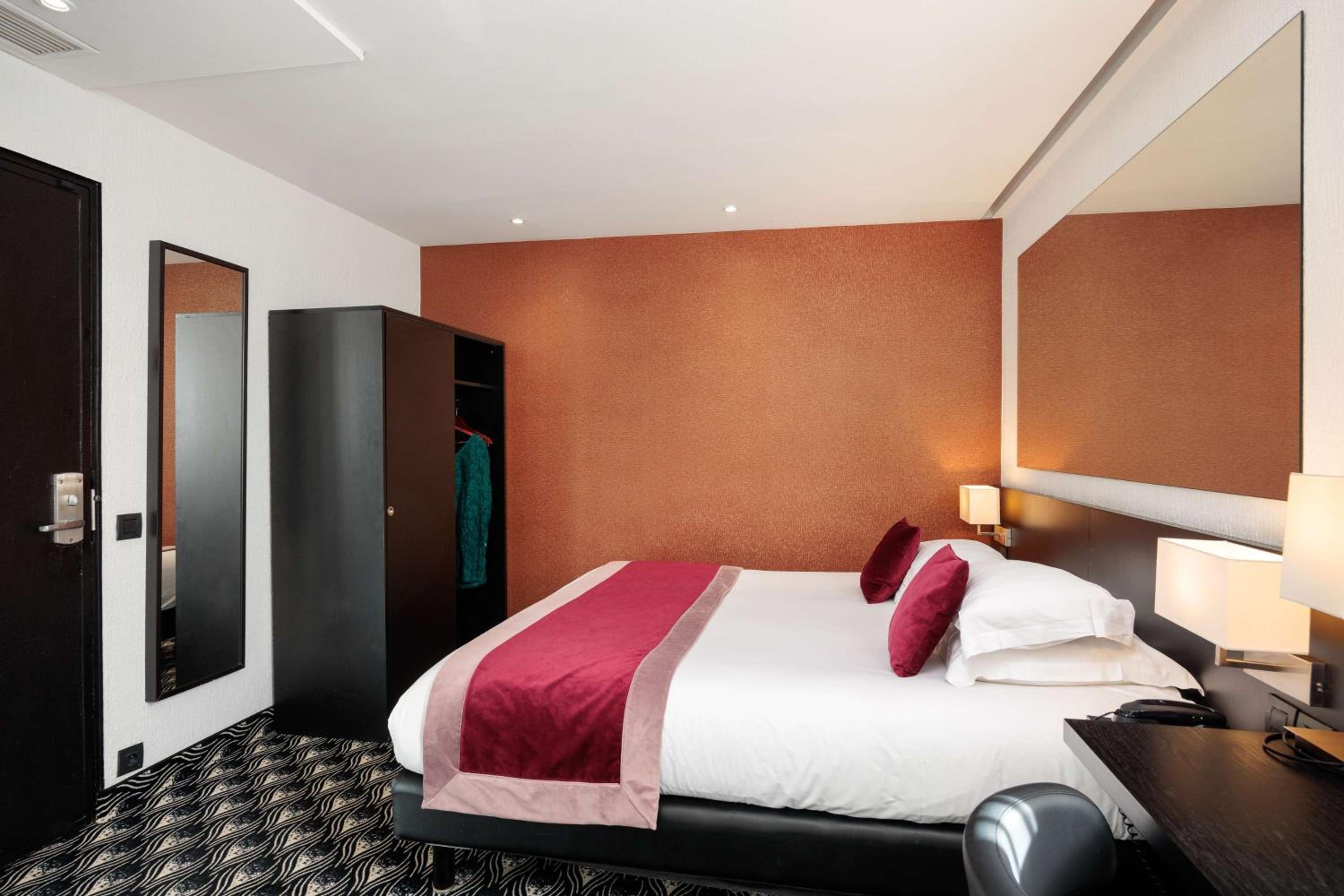 Standard Double Room photo 1