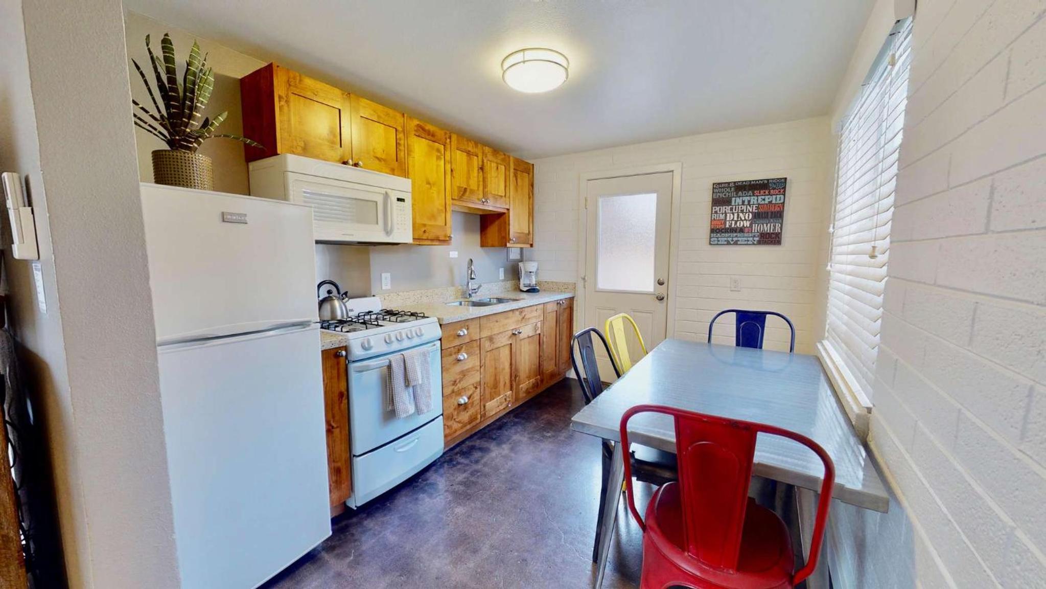 Apartment - Photo 16