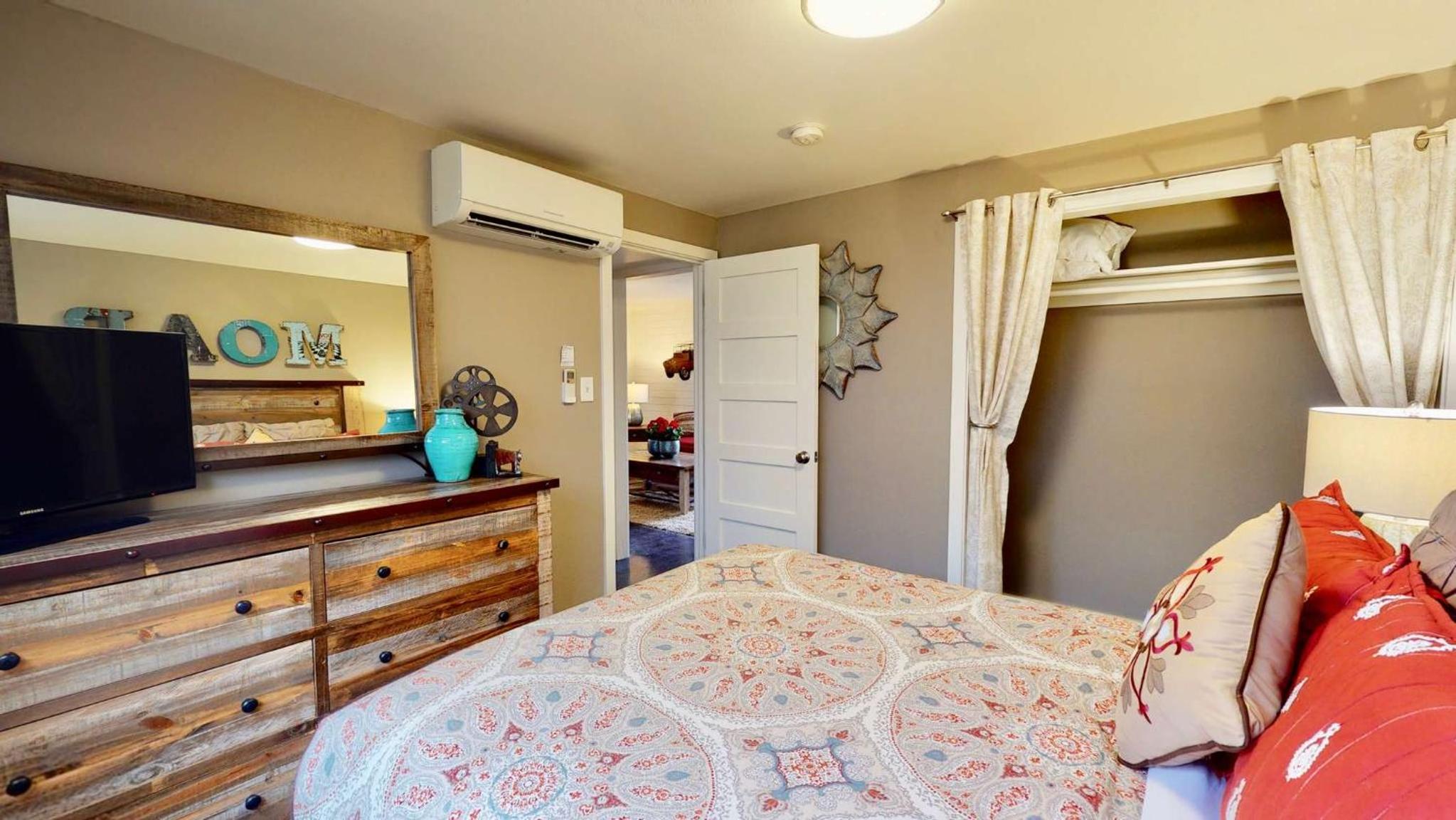 Apartment - Photo 4