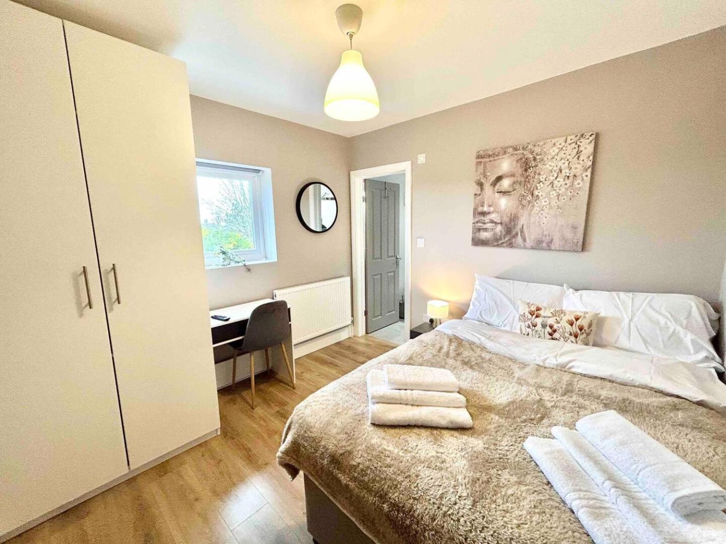 Double Room With Private Bathroom