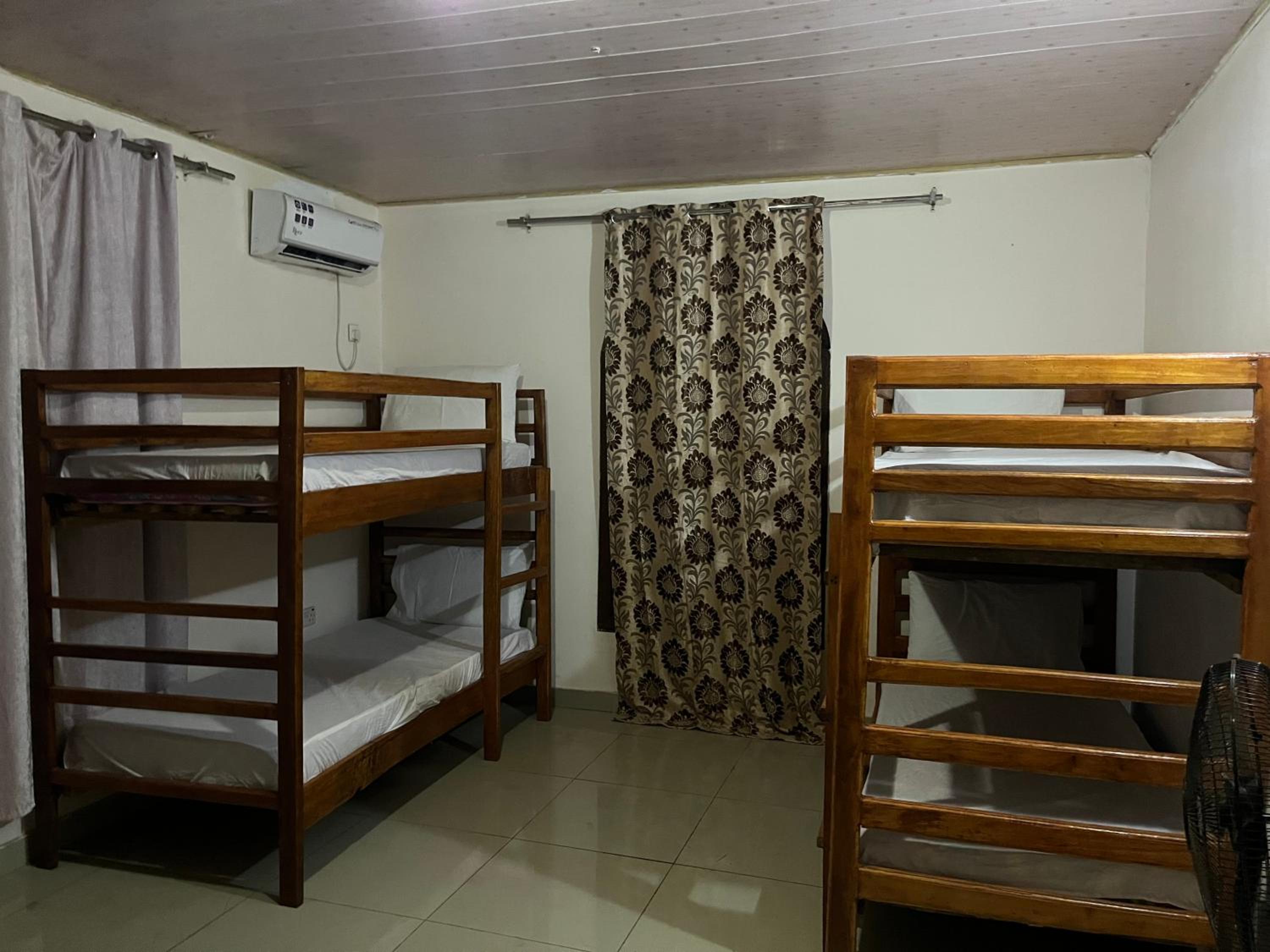Bed in 4-Bed Dormitory Room photo 2