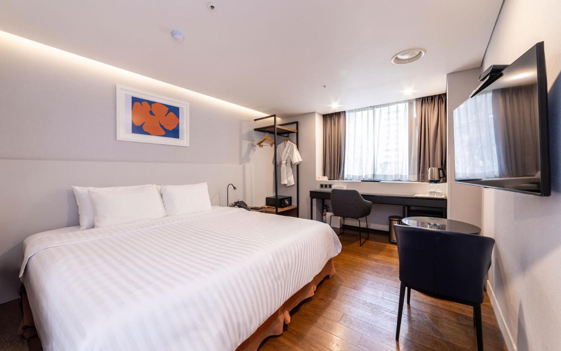 Superior Double Room - Photo 8