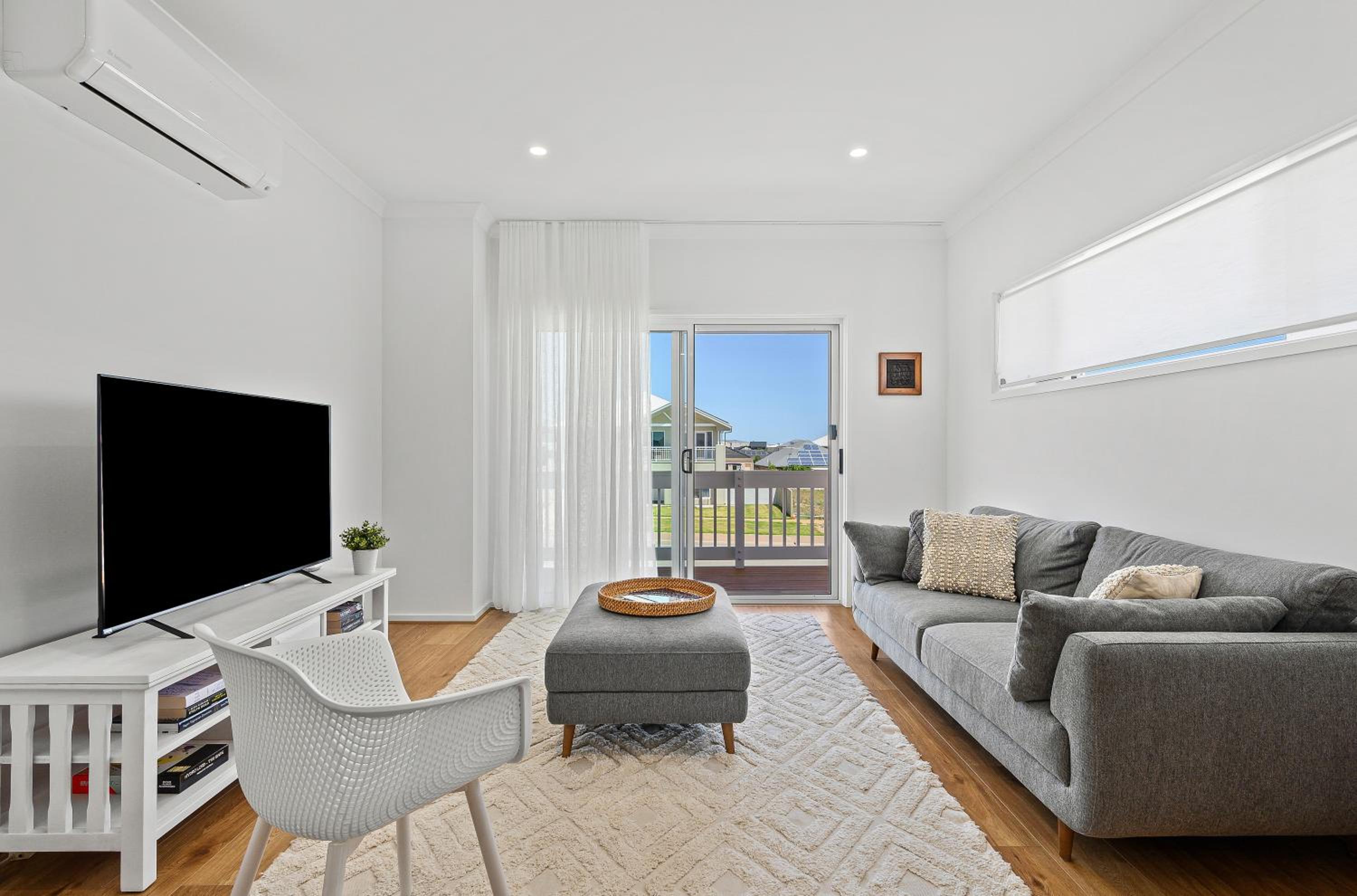 Four-Bedroom House photo 1