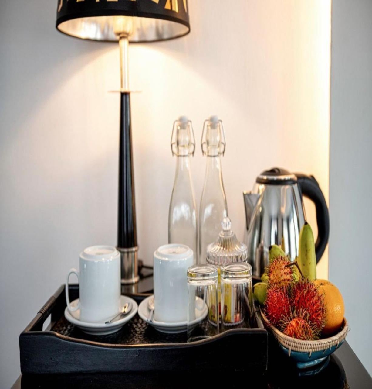 Suite - Photo 3