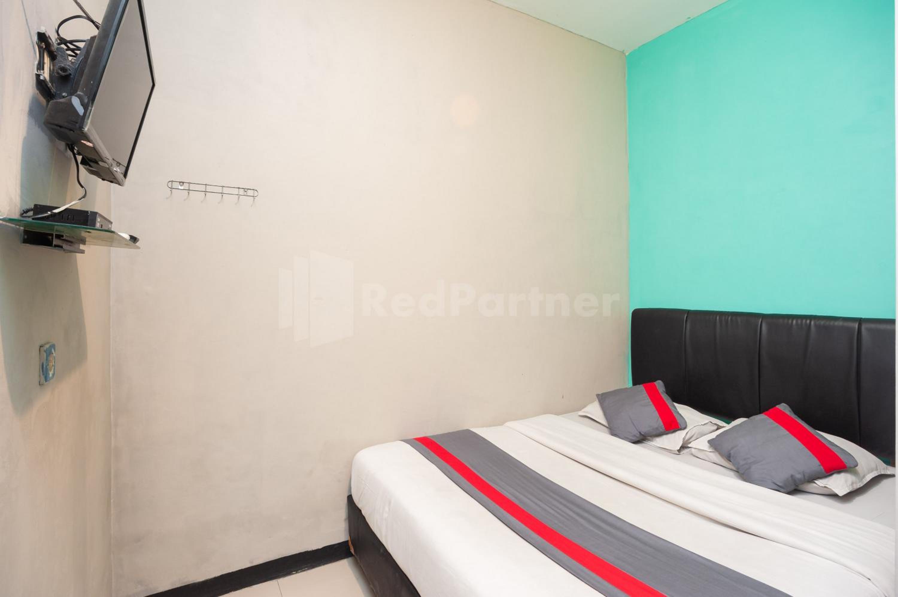 Standard Double Room - Photo 3