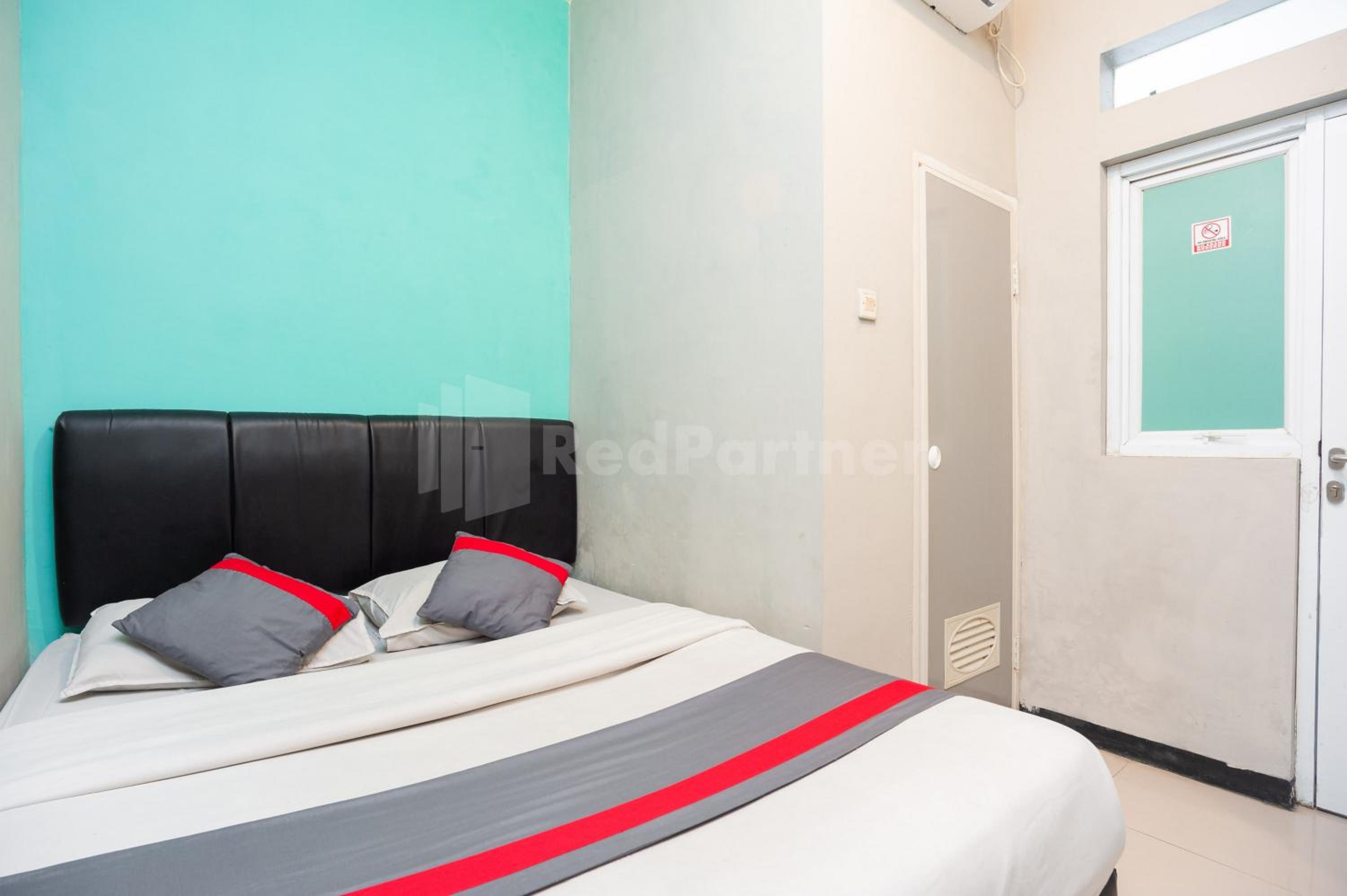 Standard Double Room - Photo 2