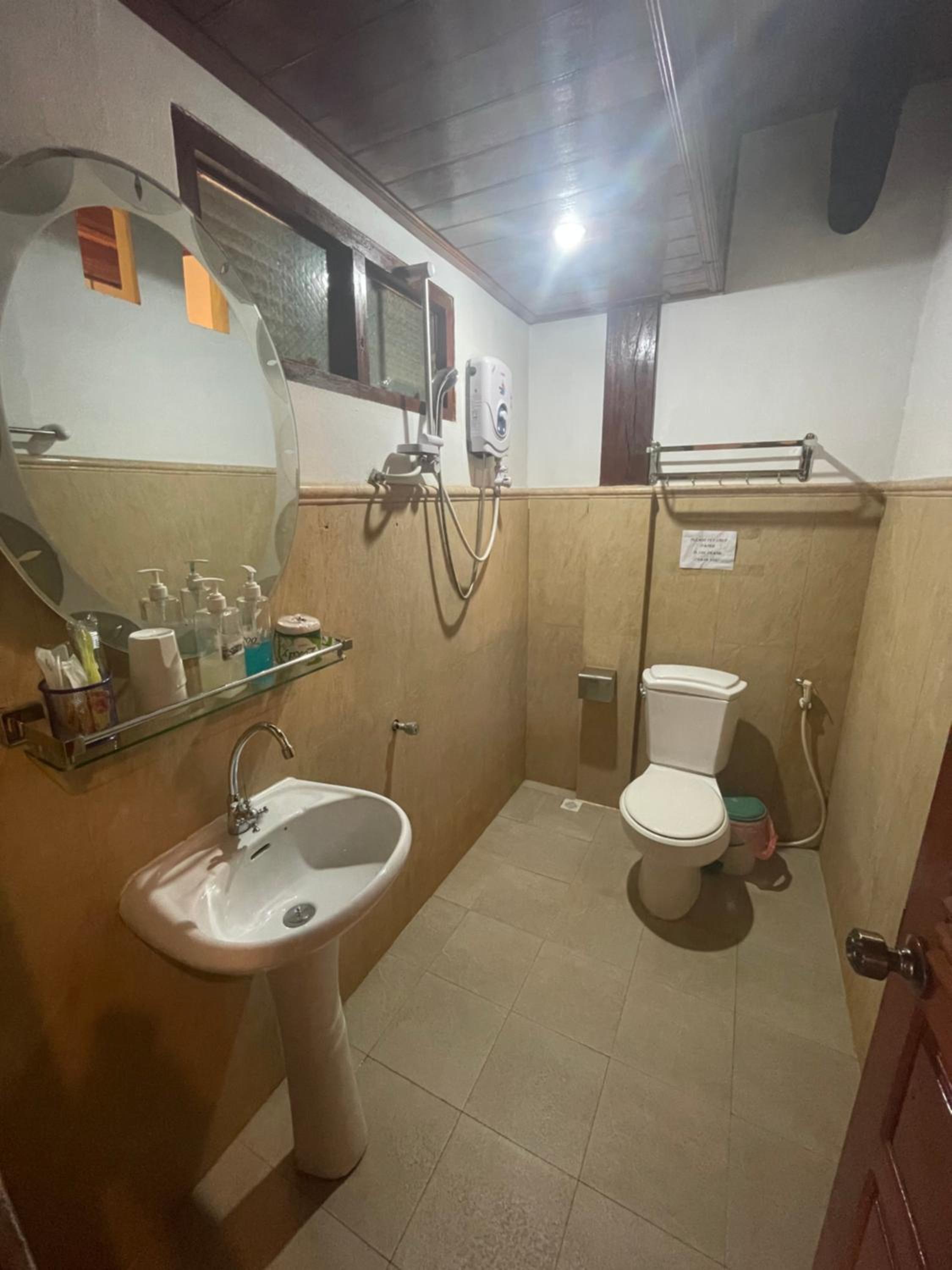 Twin Room with Balcony photo 1