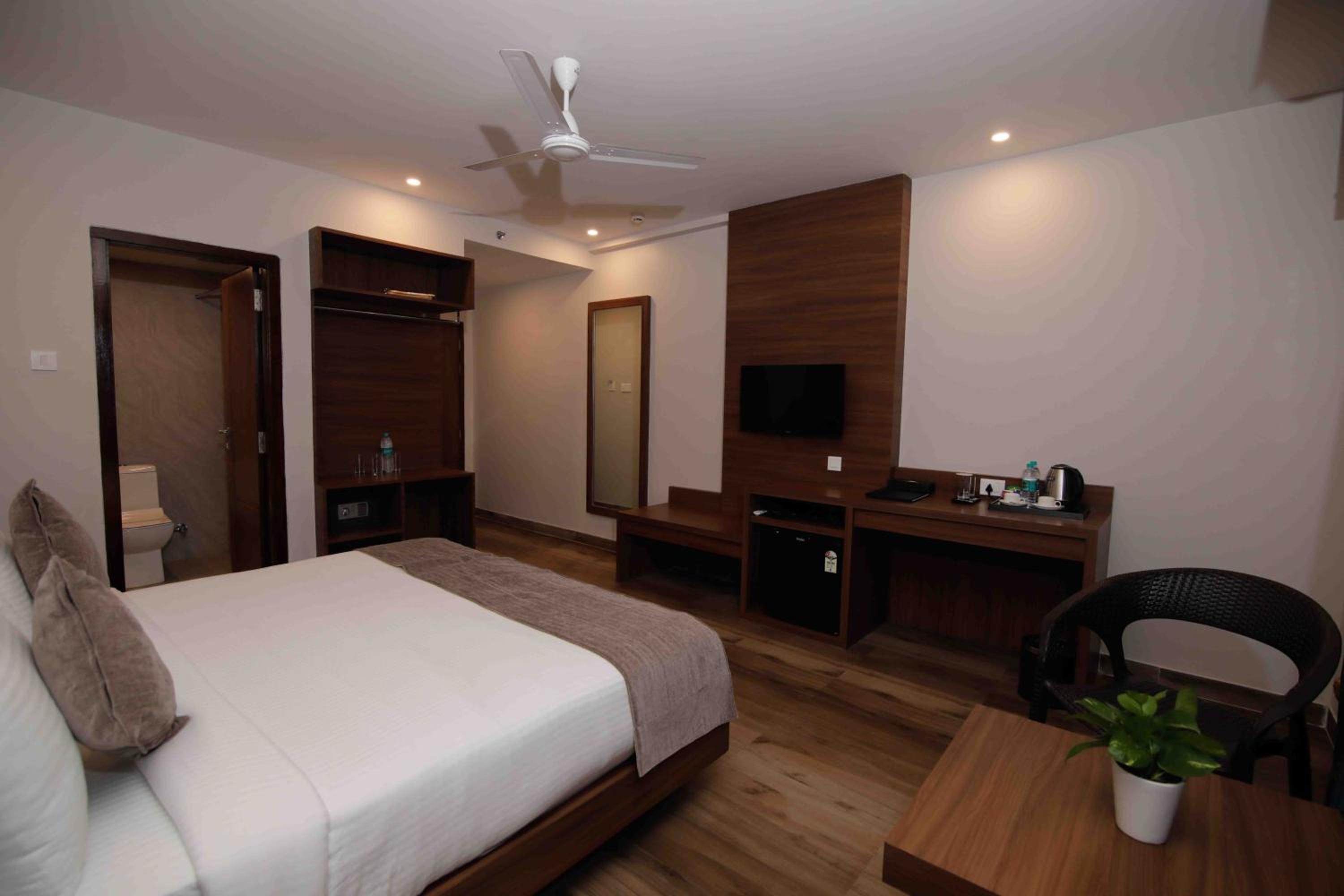 Double or Twin Room photo 2