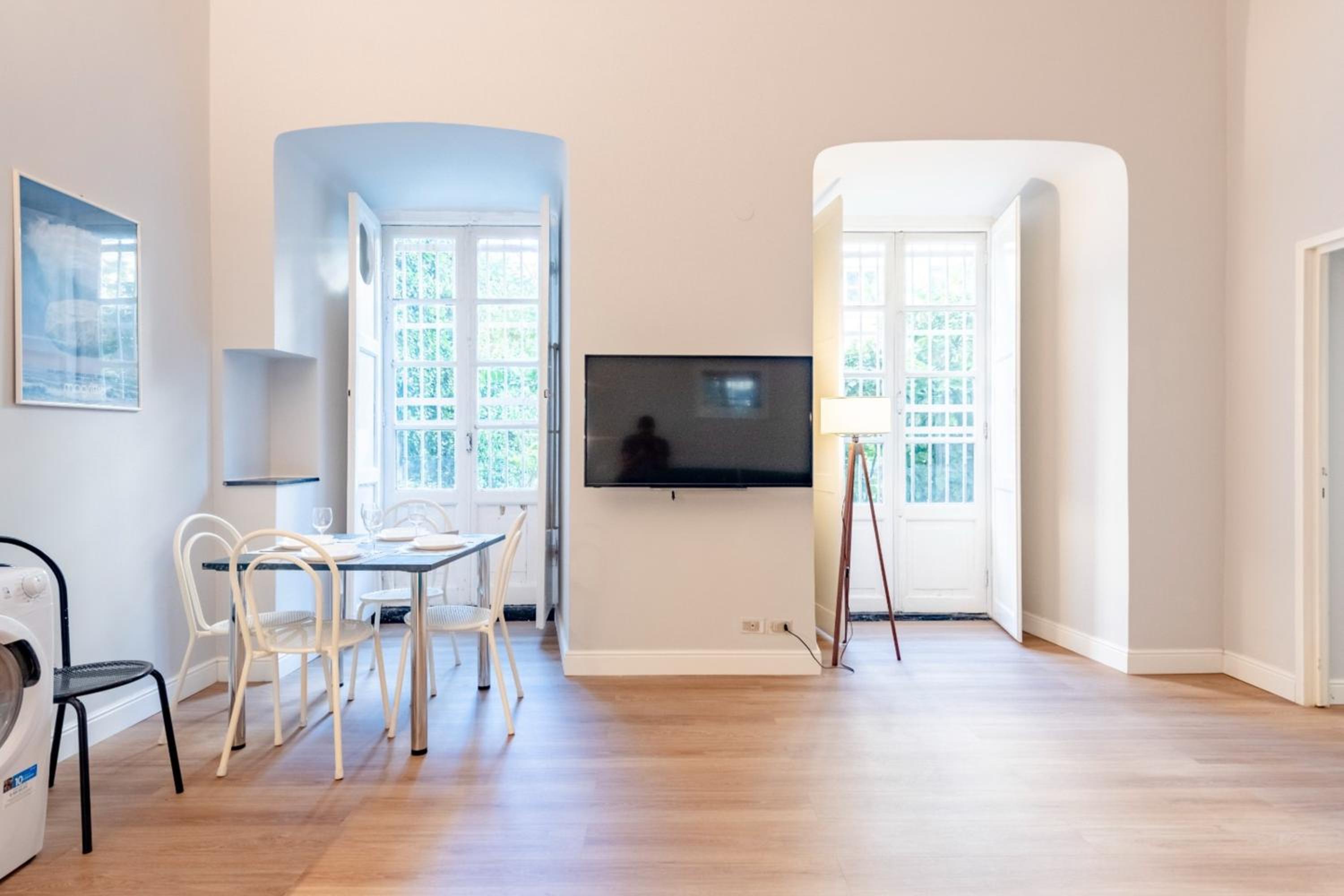One Bedroom Apartment 2