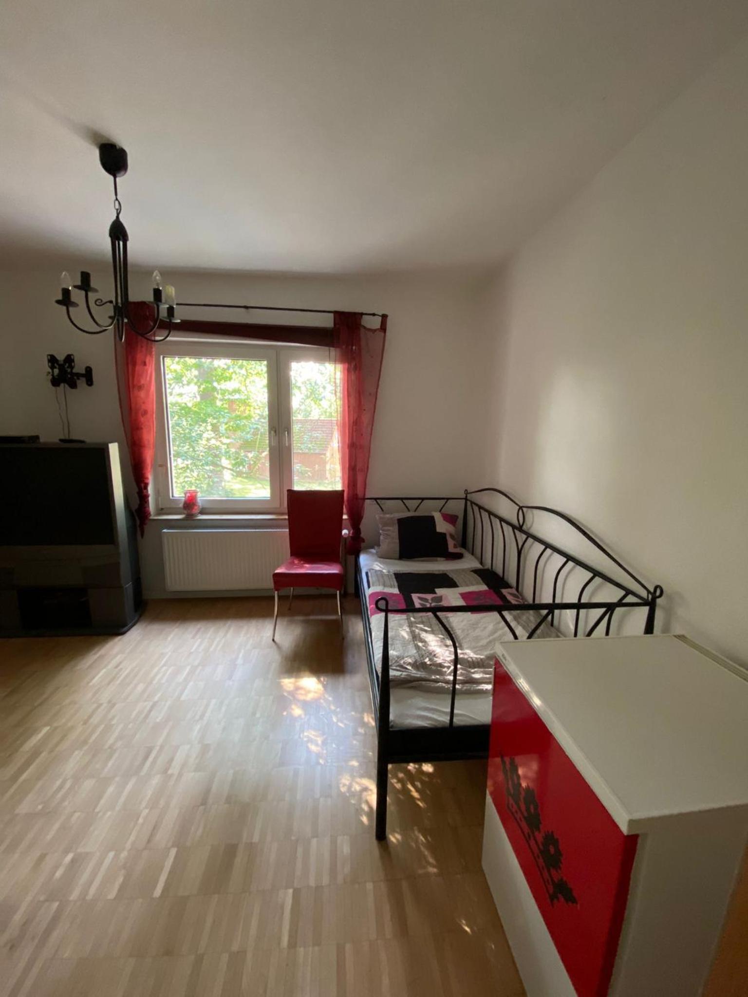 Quadruple Room with Shared Bathroom photo 1