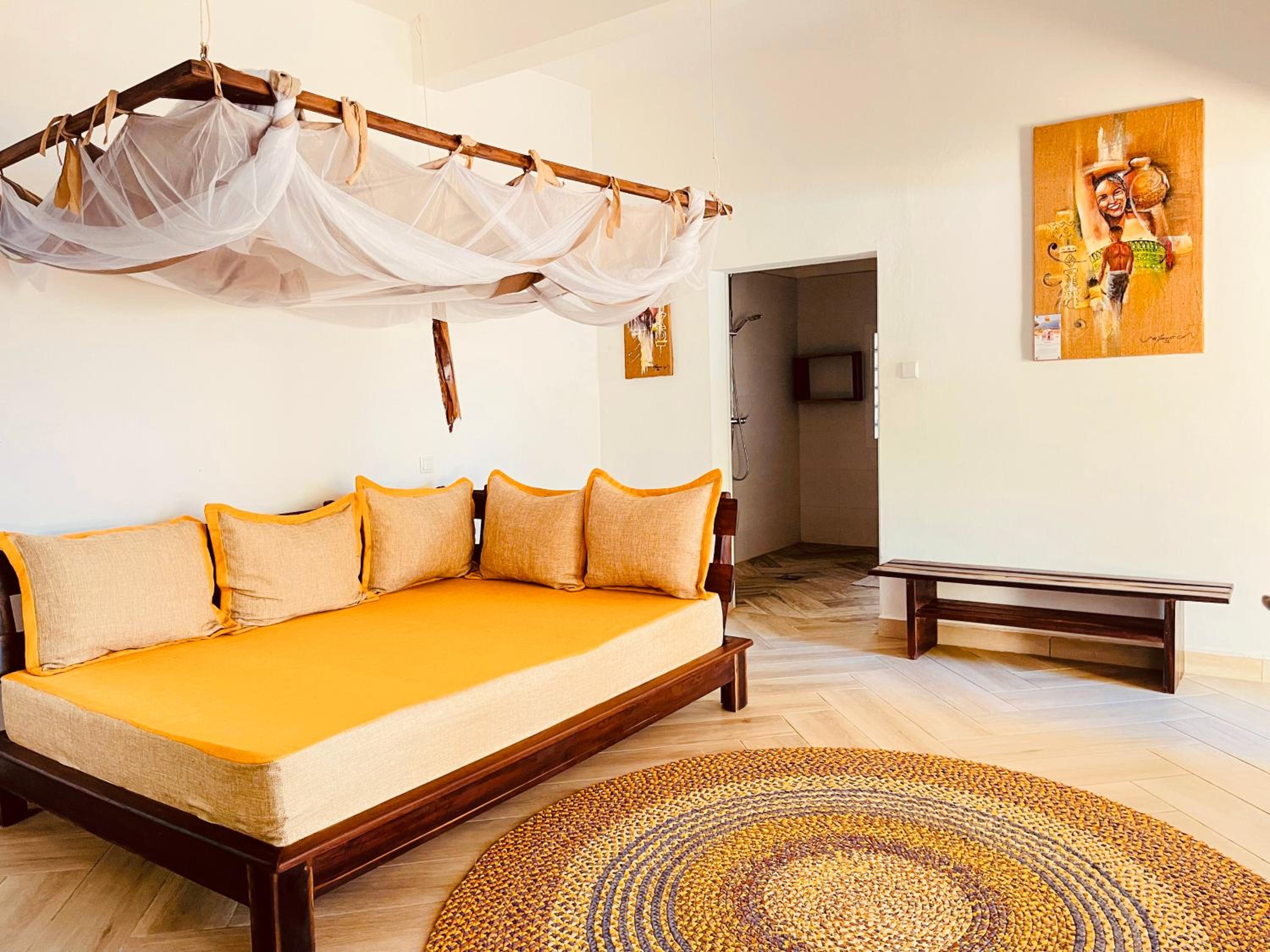 Deluxe Family Room