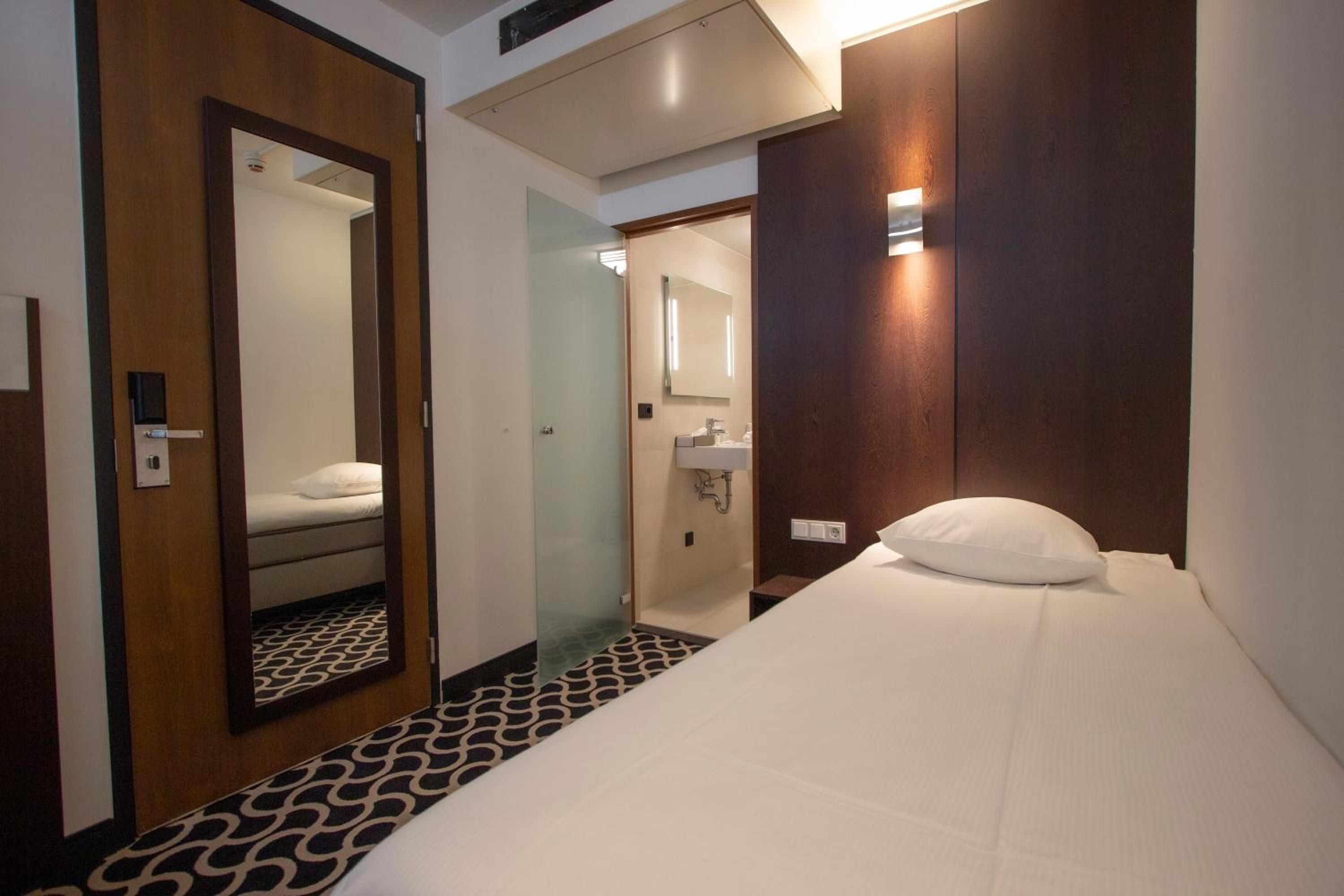 Standard Room - 1 Single Bed  - Photo 2