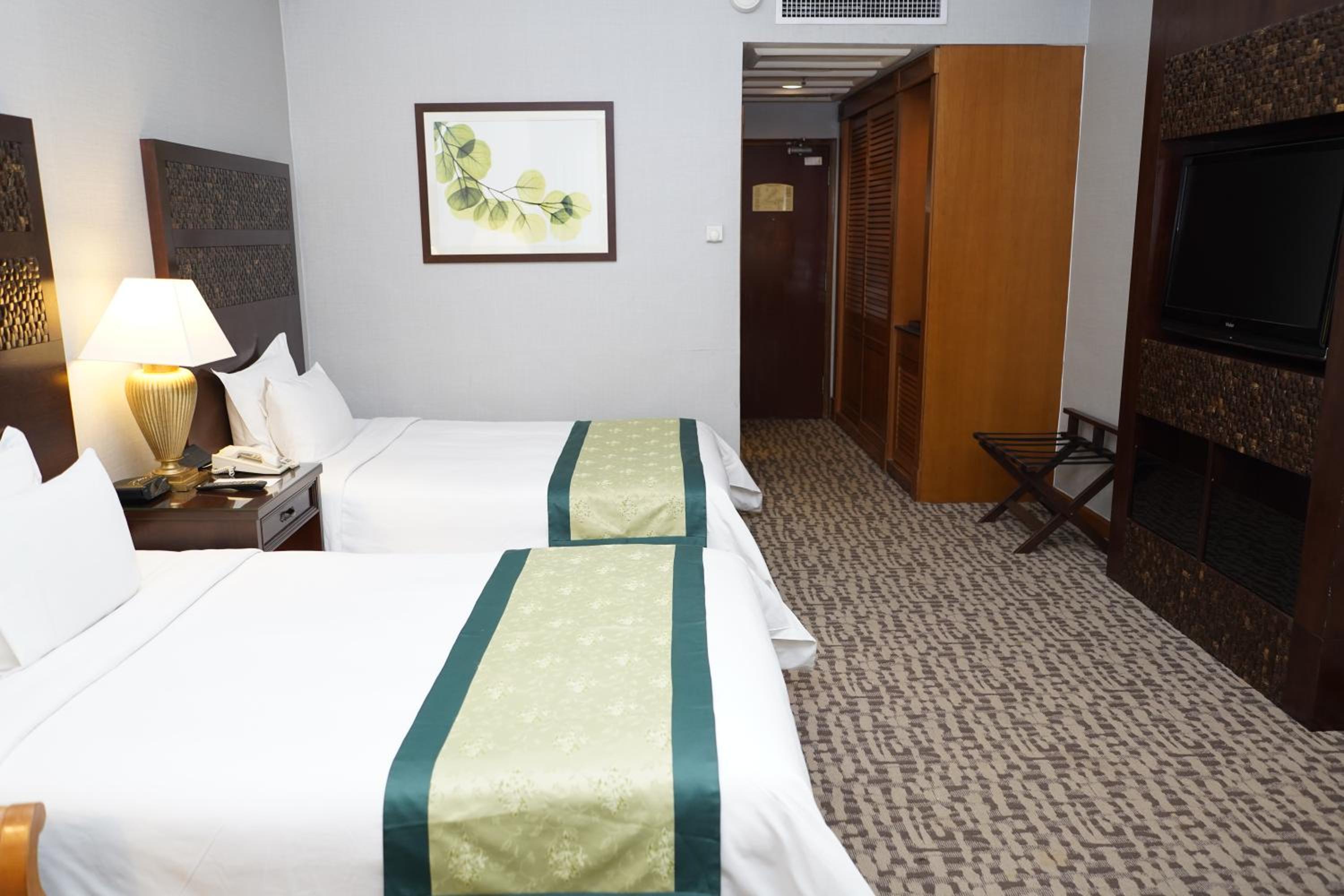 Deluxe Twin Room - Photo 4