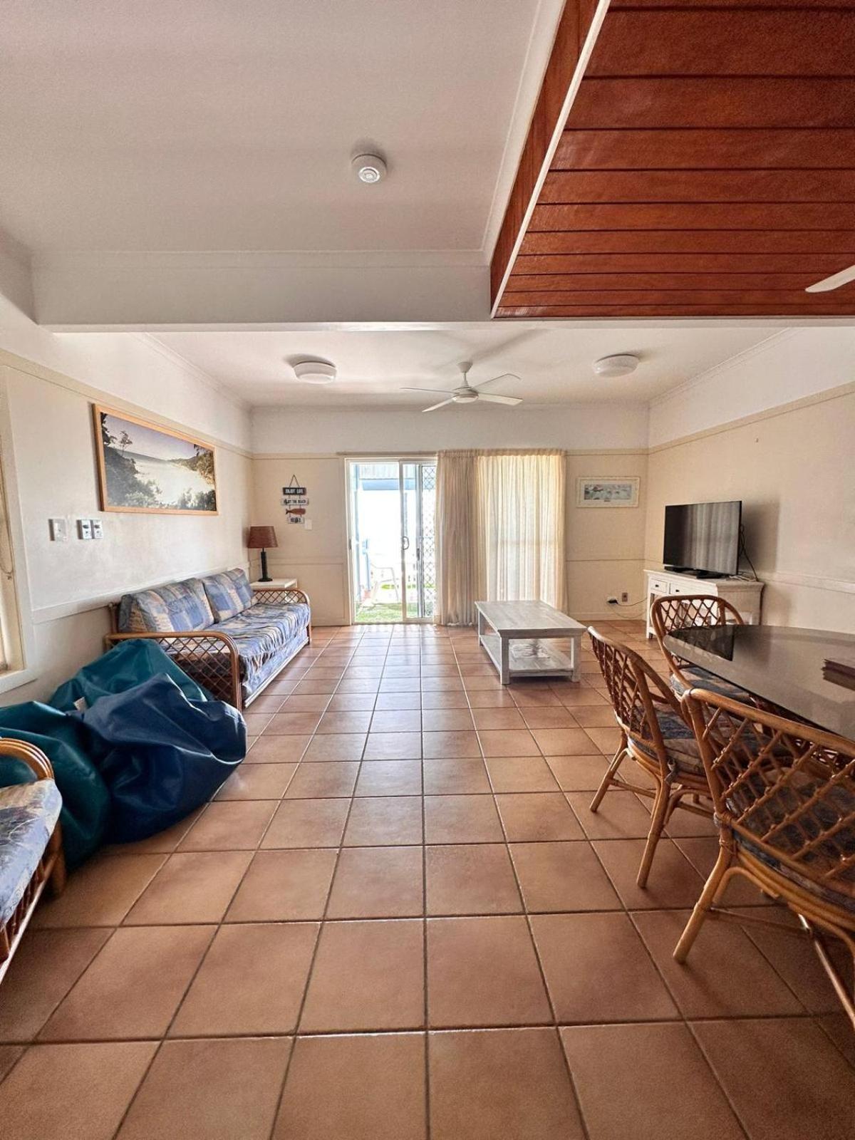 Three-Bedroom Apartment photo 1