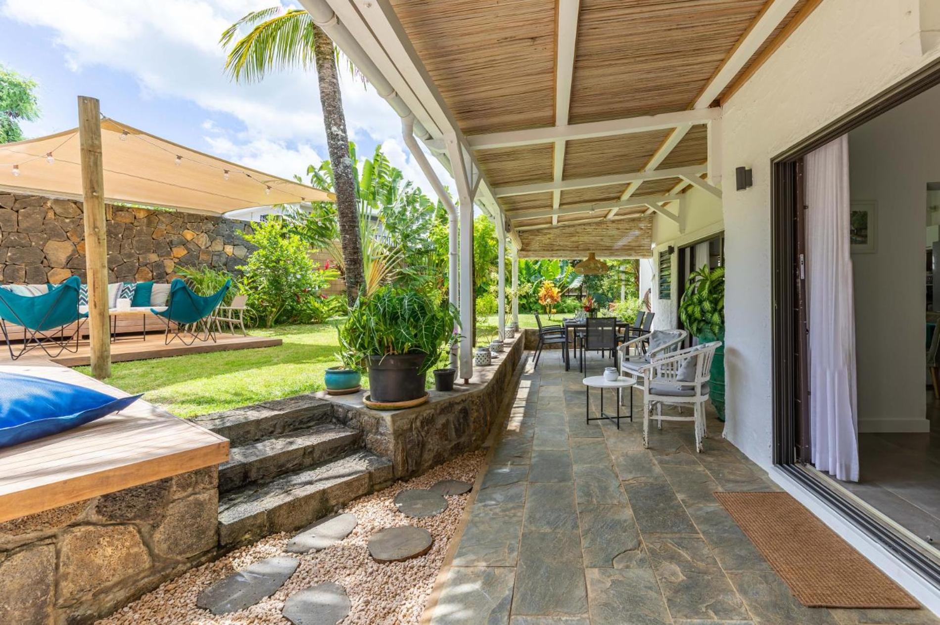 Three-Bedroom Villa photo 2