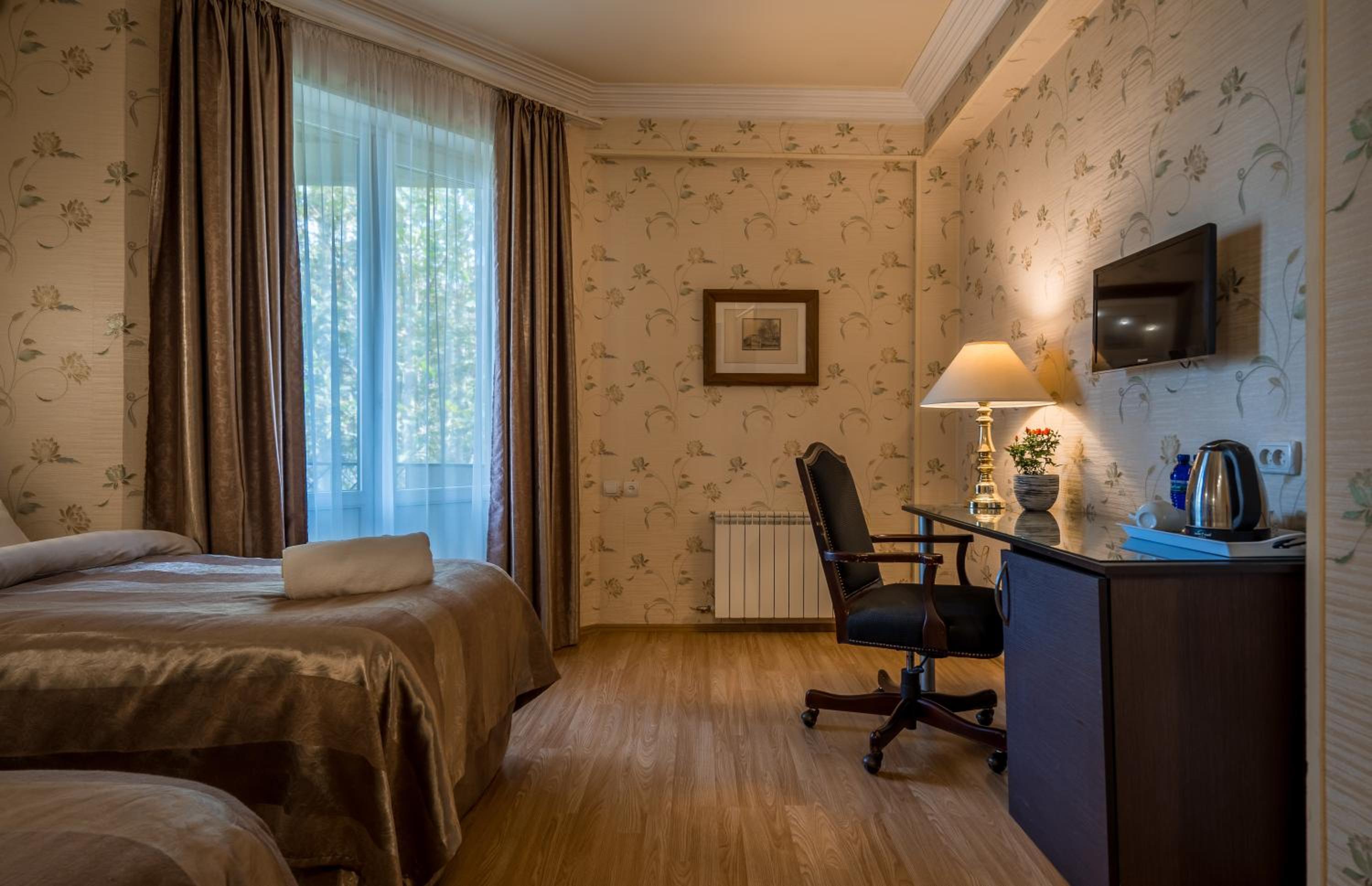 Standard Twin Room photo 3