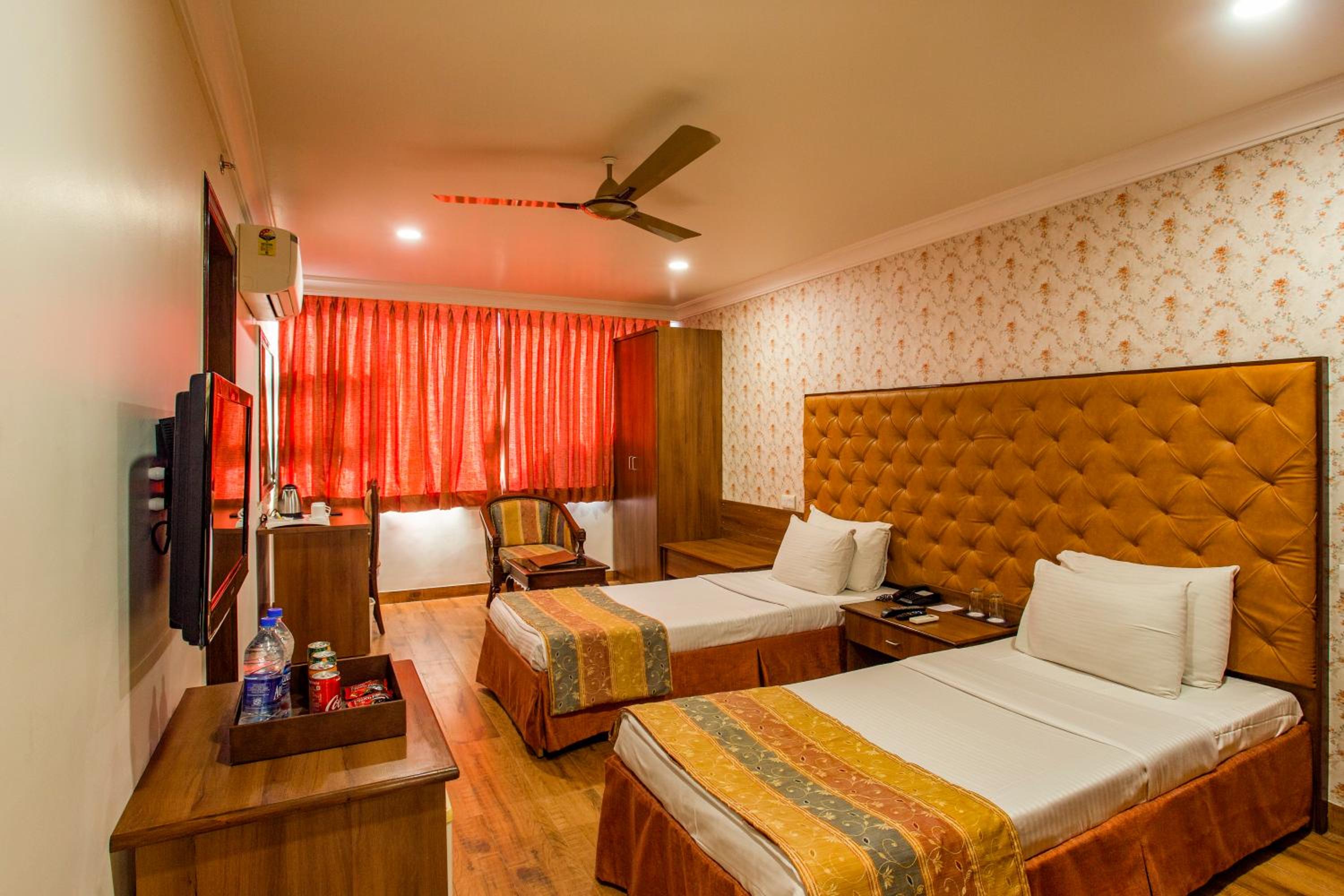 Deluxe Twin Room - Photo 1