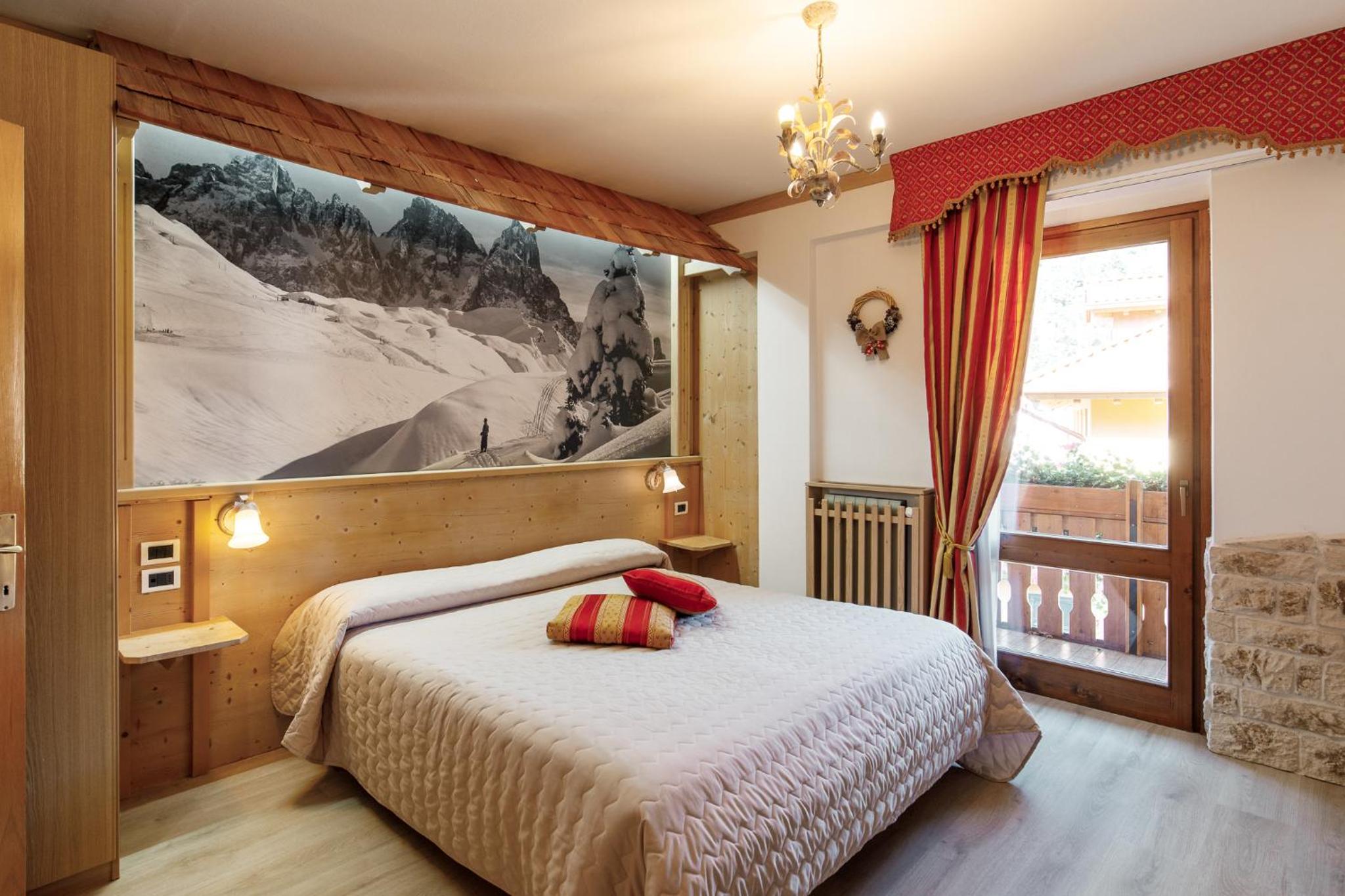 Standard Double Room photo 3