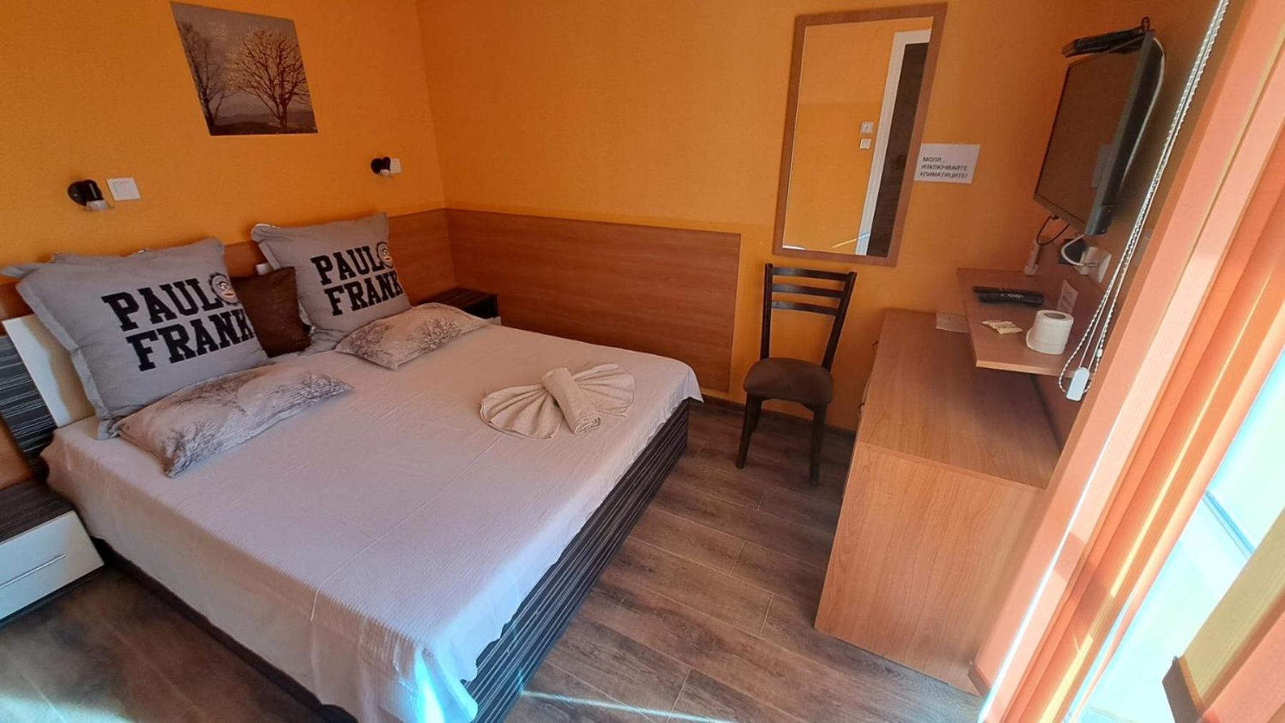 Deluxe Double Room with Balcony - Photo 1