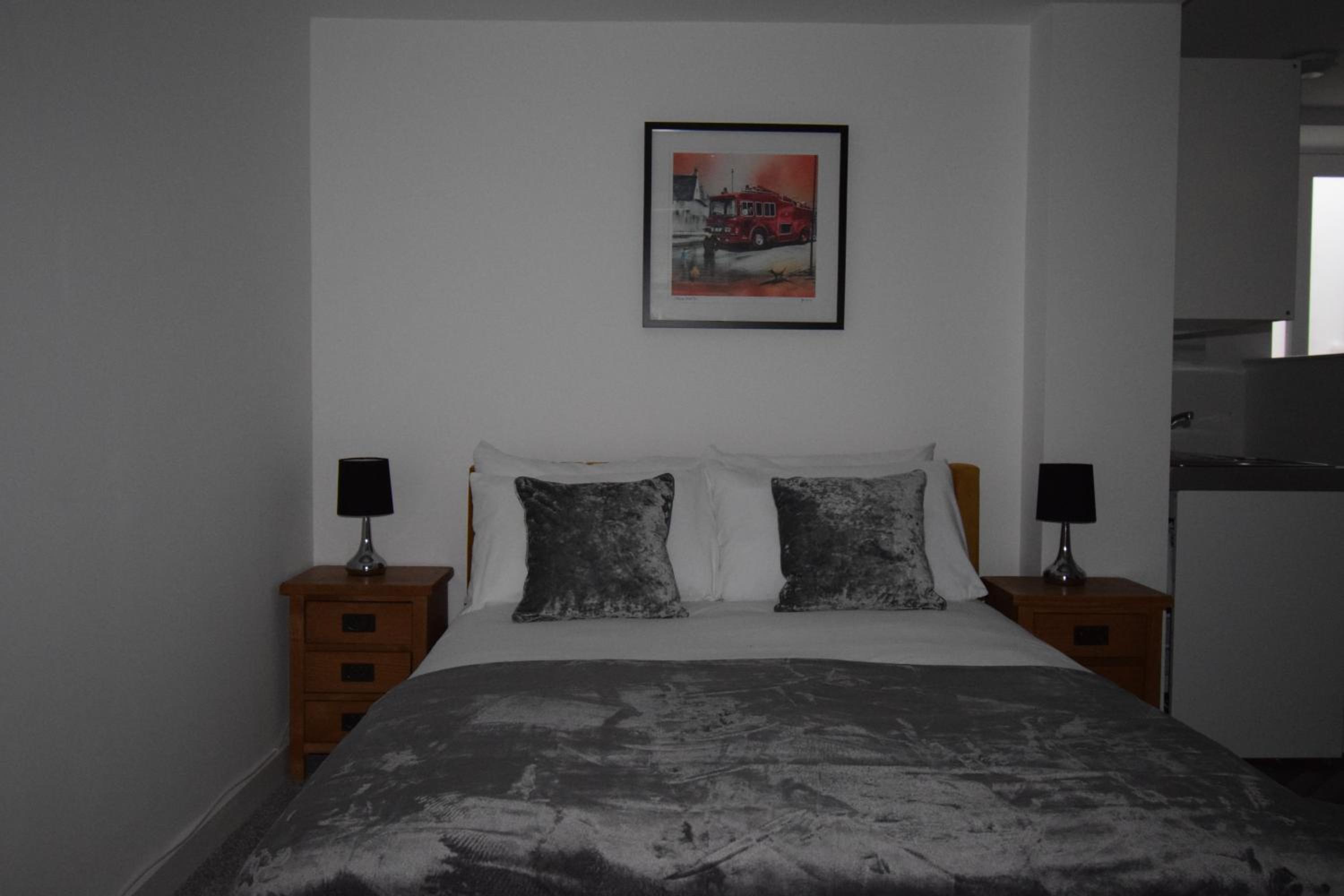 Apartment photo 1