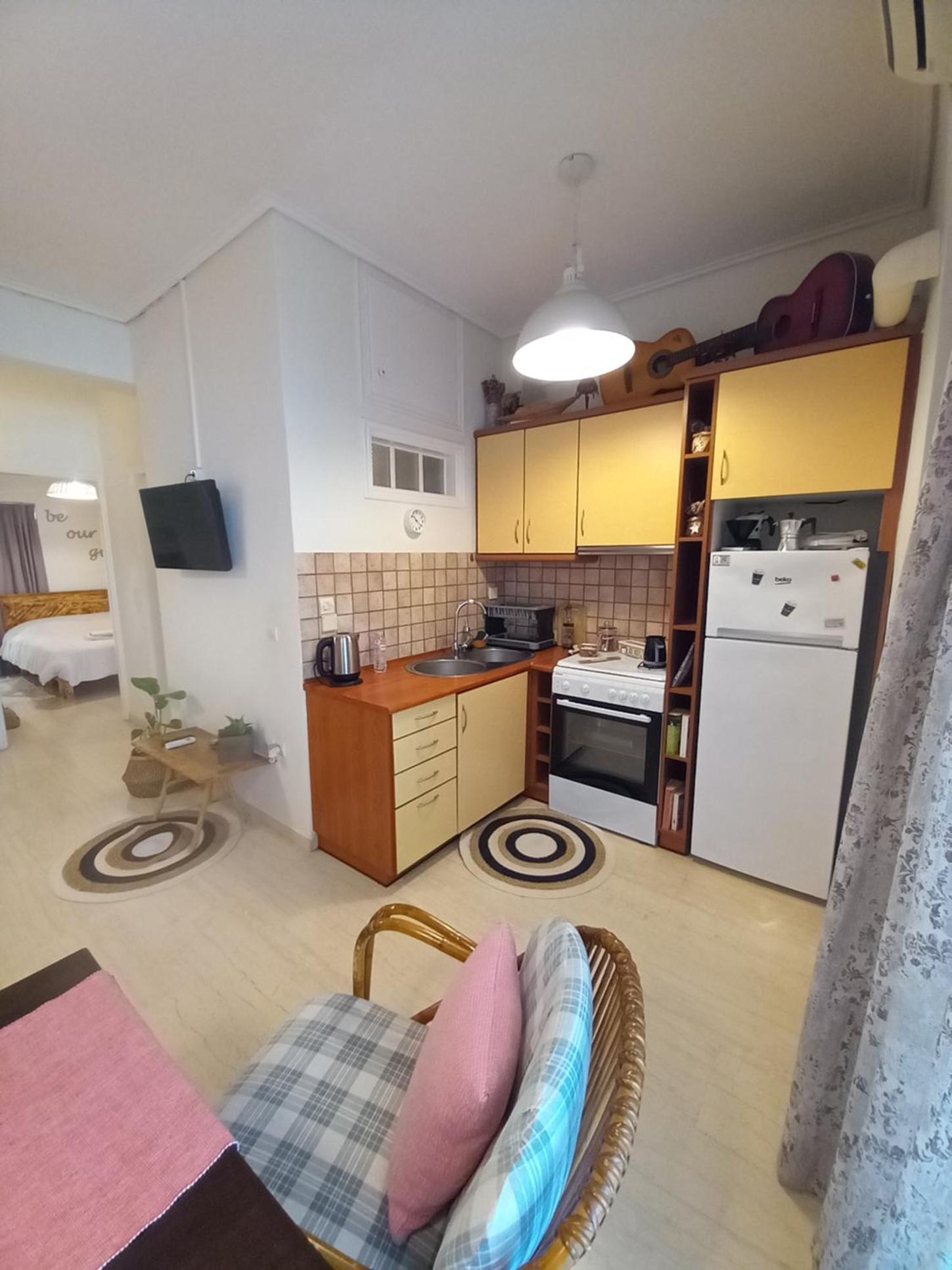 Apartment - Photo 2